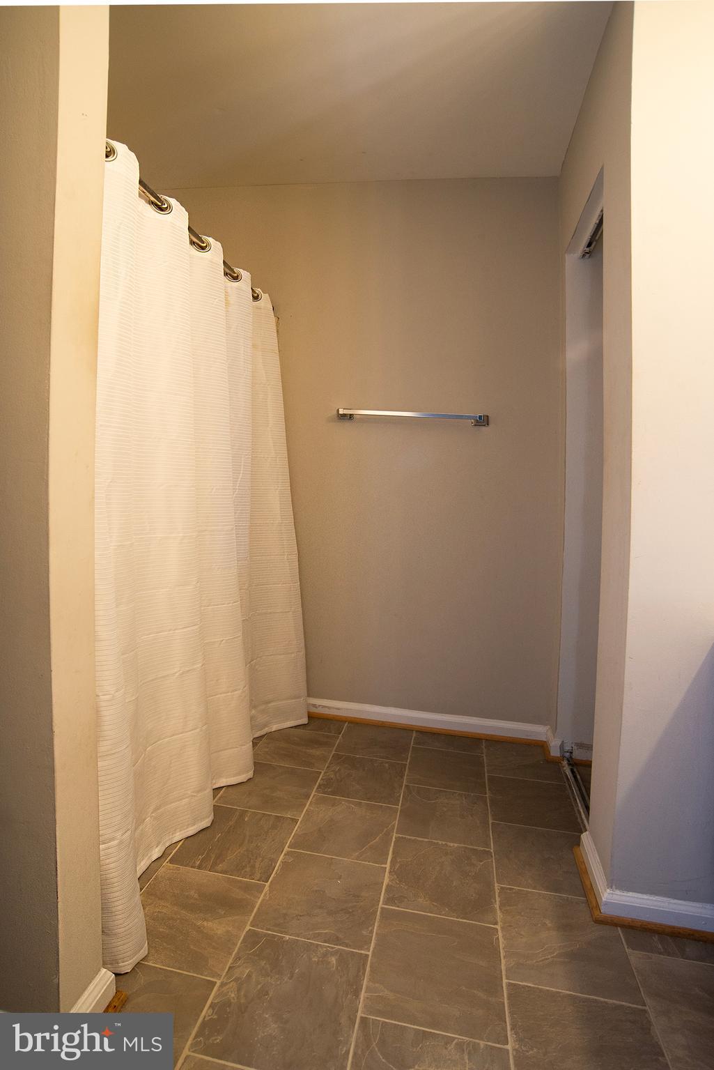 SALEM STATION - Residential