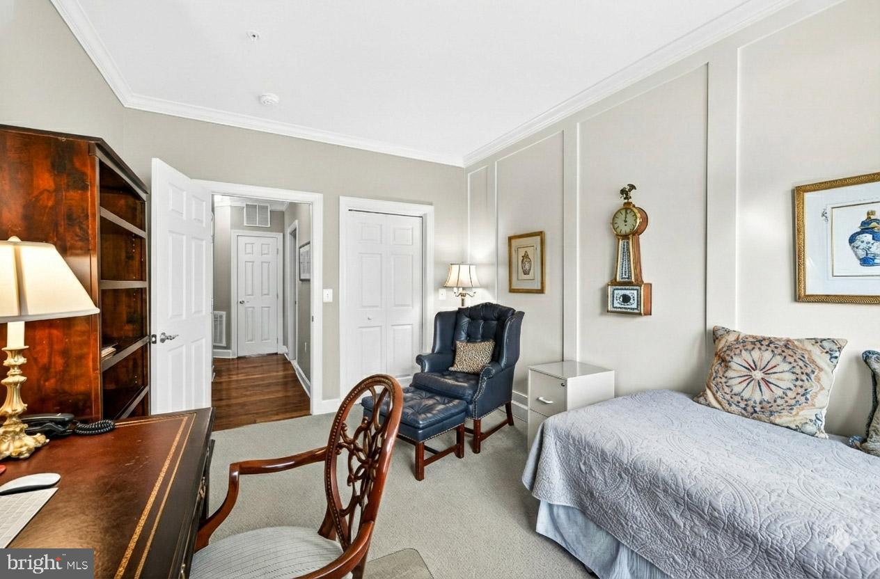 REGENCY AT DOMINION VALLEY - Residential