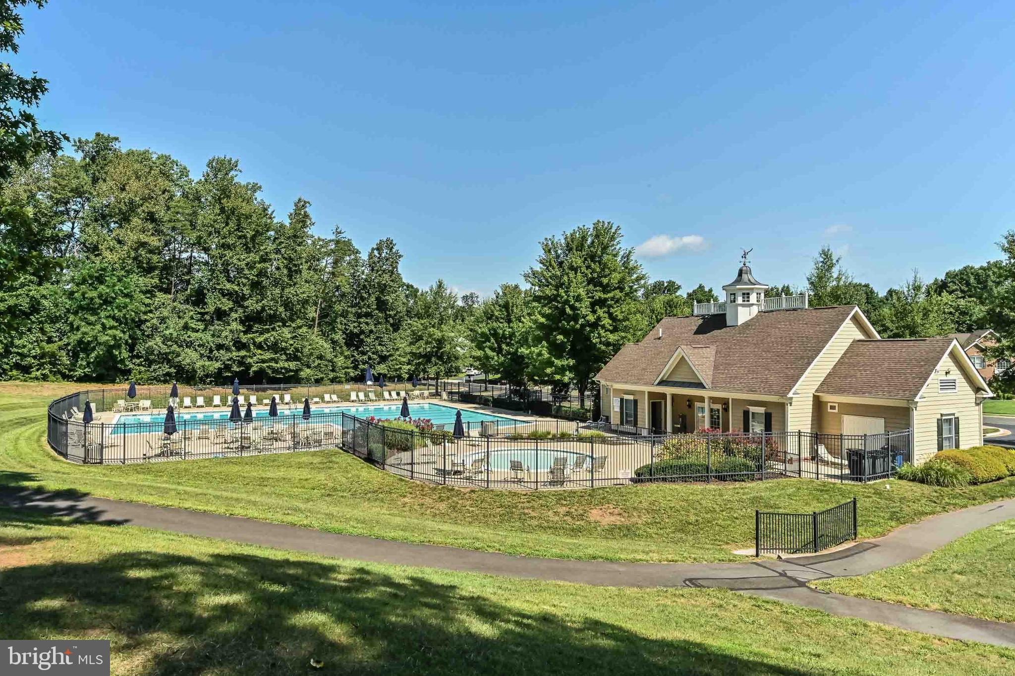 REGENCY AT DOMINION VALLEY - Residential