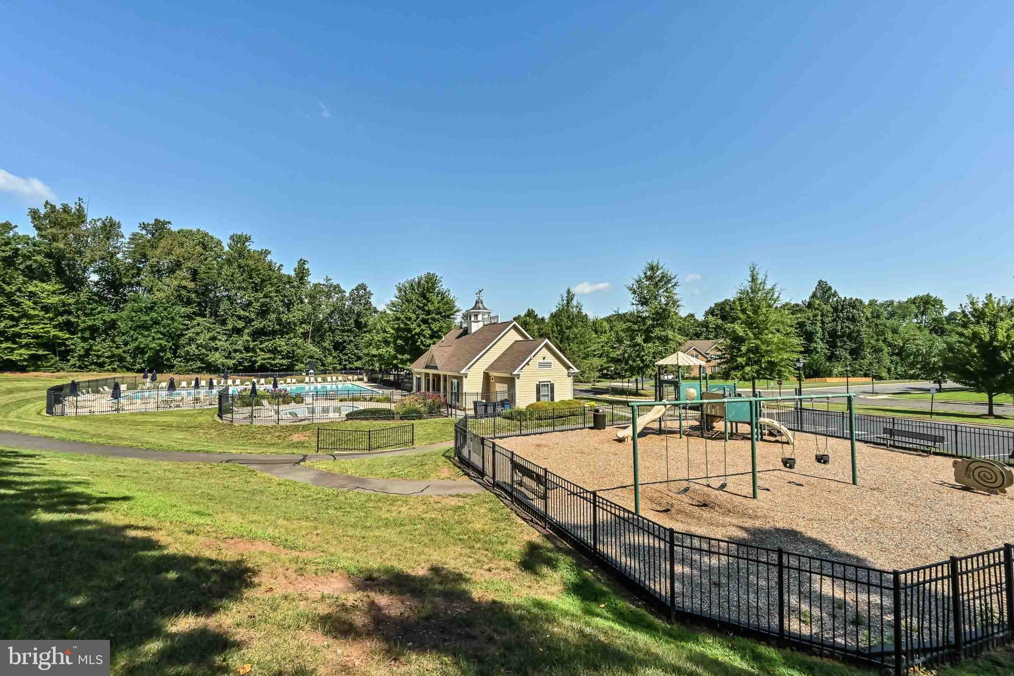 REGENCY AT DOMINION VALLEY - Residential