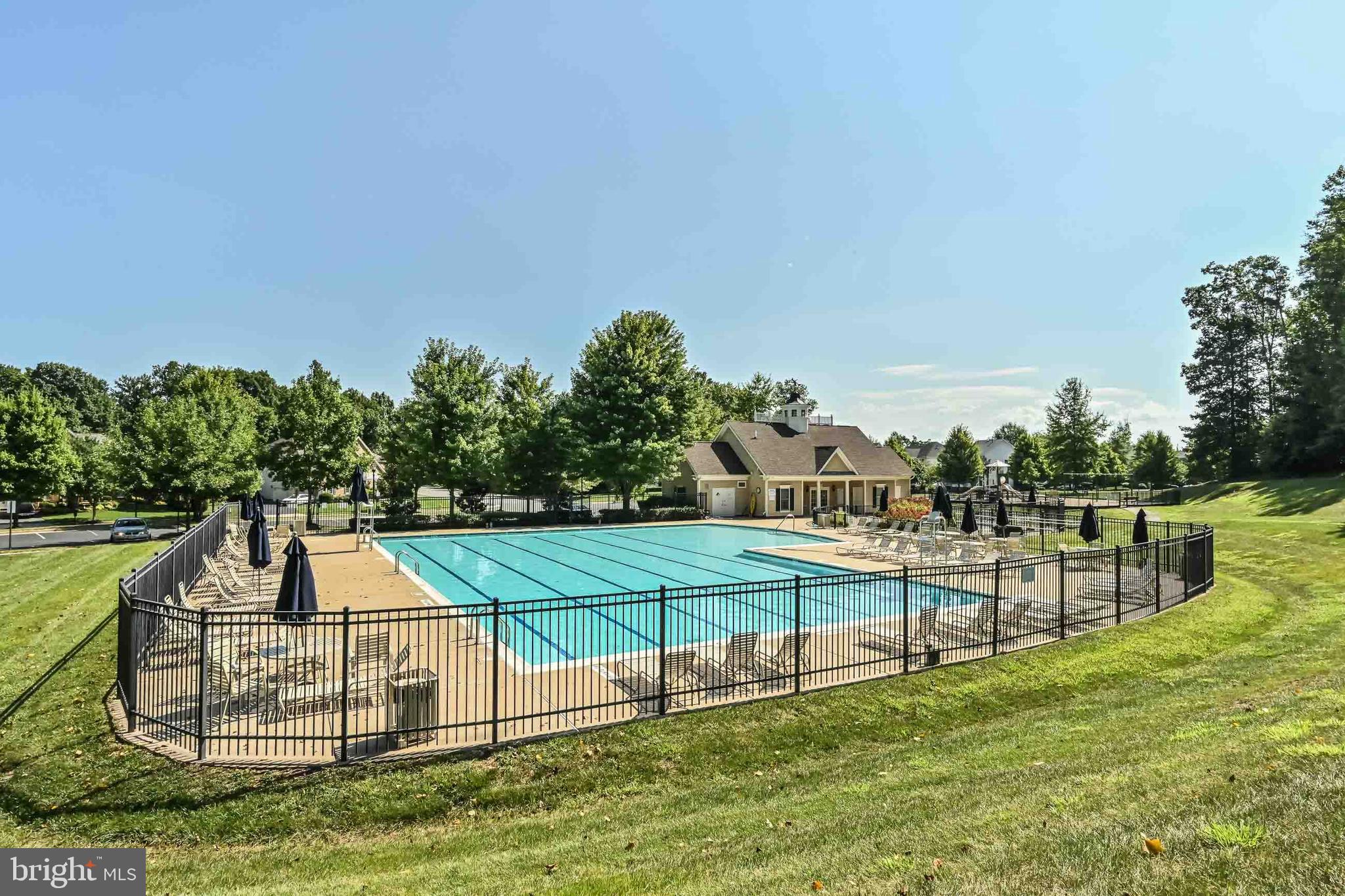 REGENCY AT DOMINION VALLEY - Residential