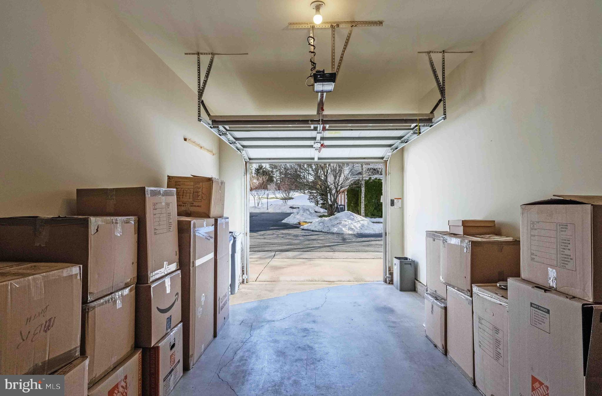 REGENCY AT DOMINION VALLEY - Residential