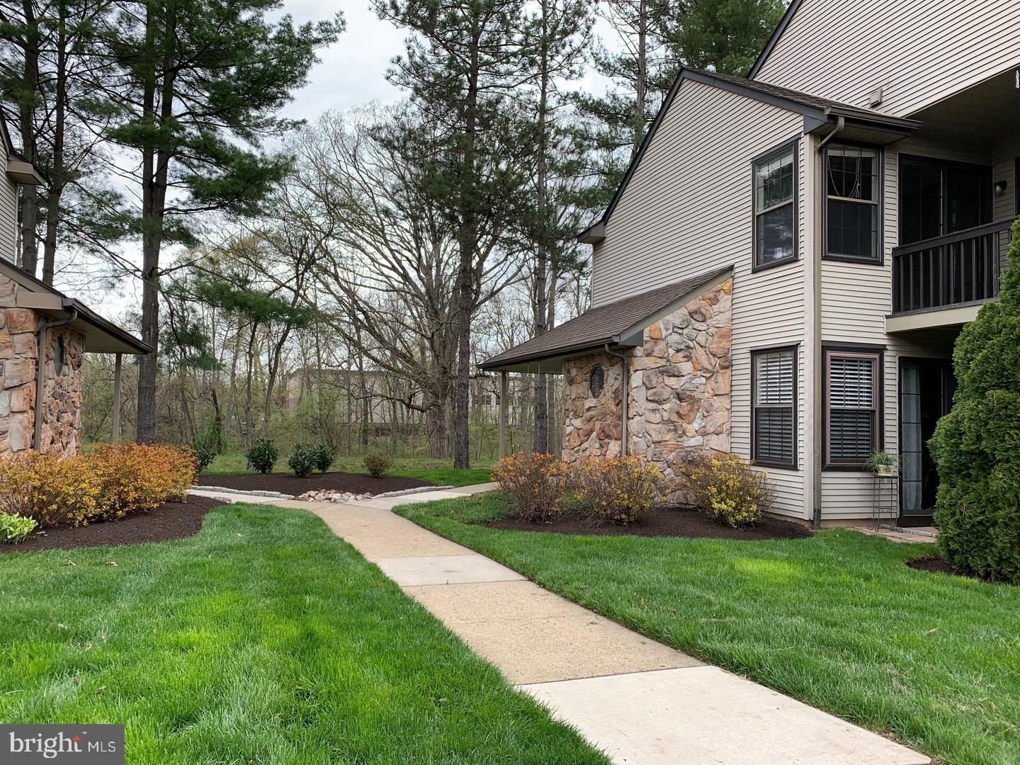 HAMPTON GREENS - Residential Lease