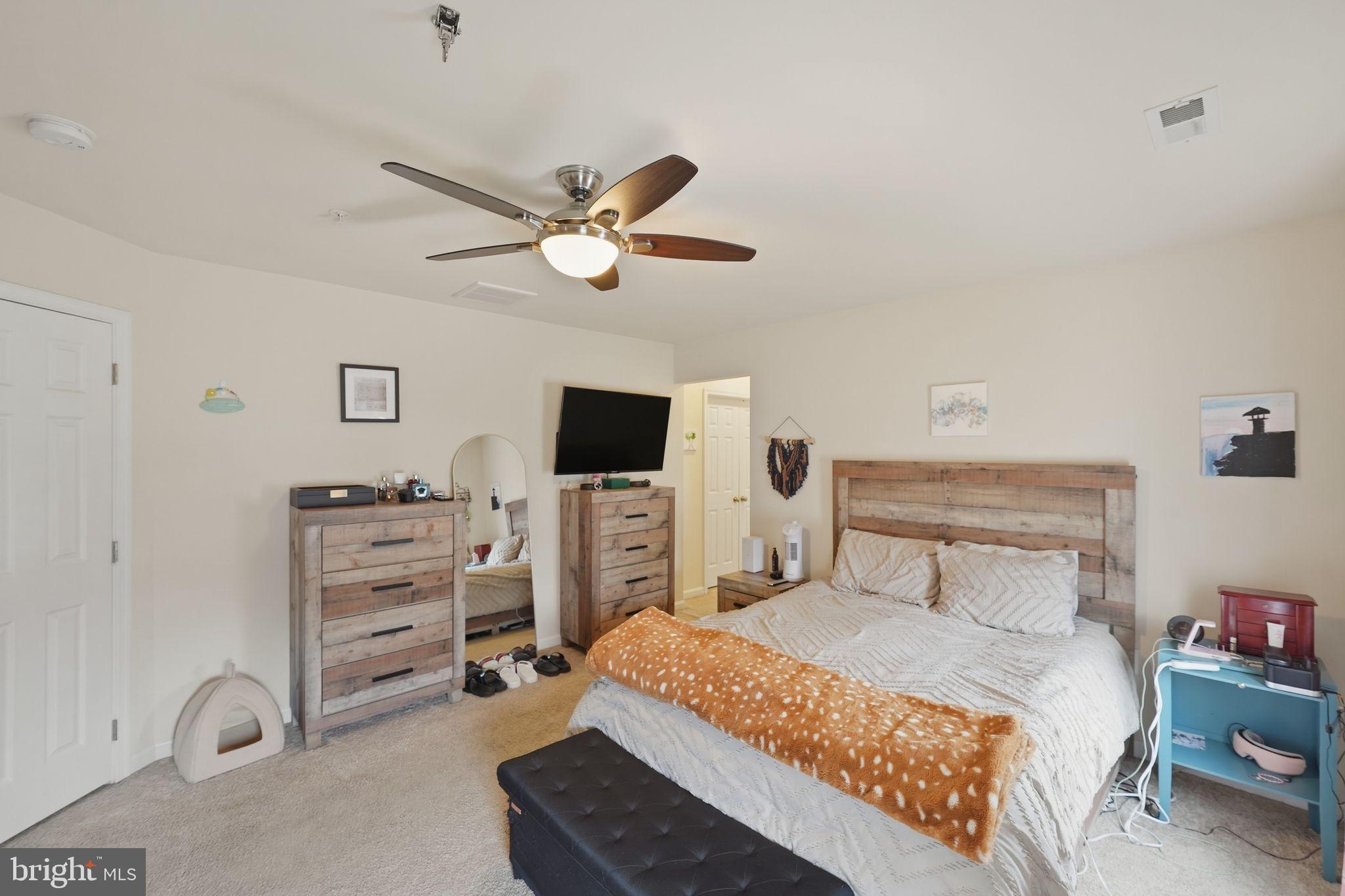 ELIZABETH HILLS PHASE 1 - Residential