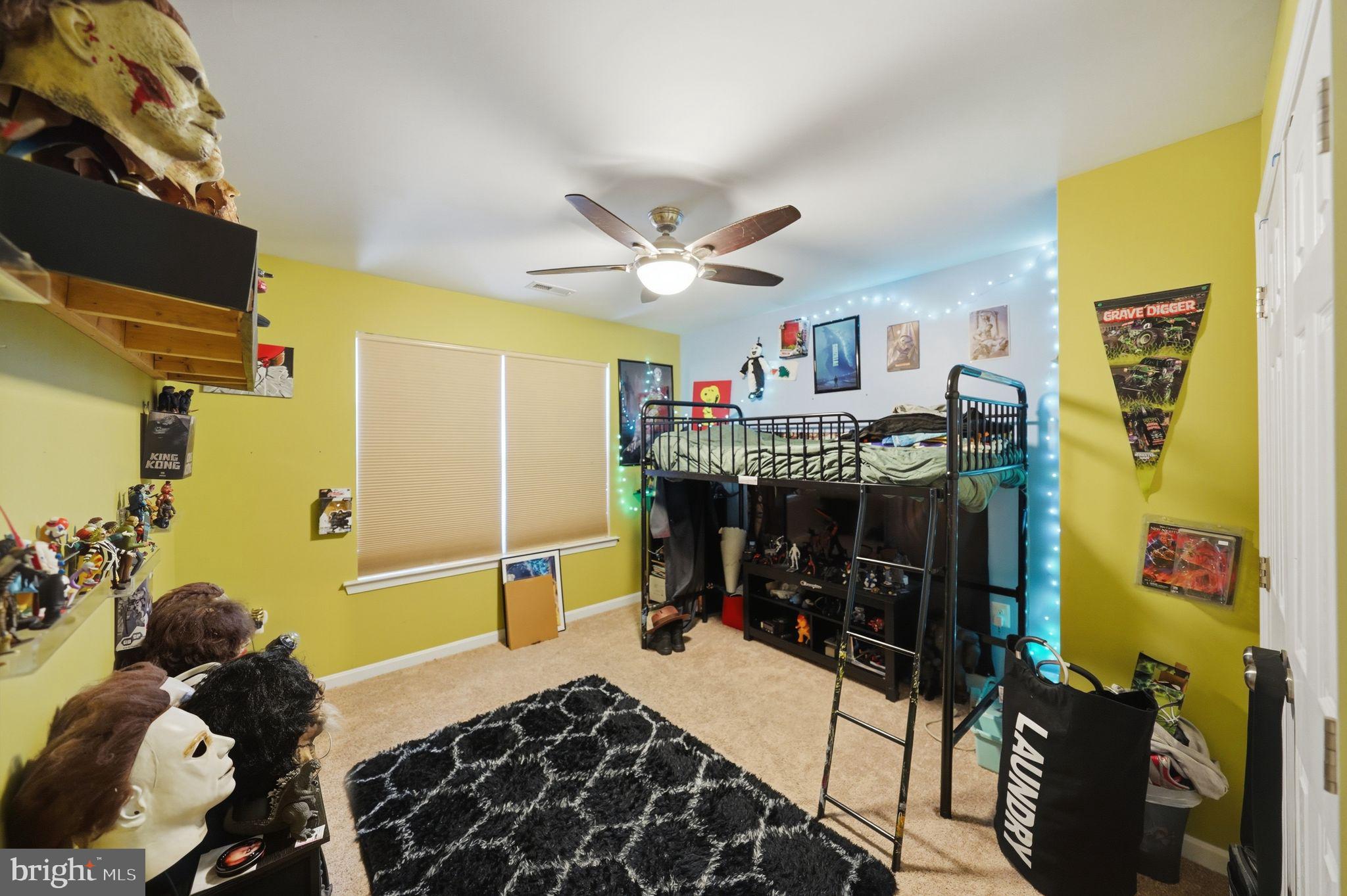 ELIZABETH HILLS PHASE 1 - Residential