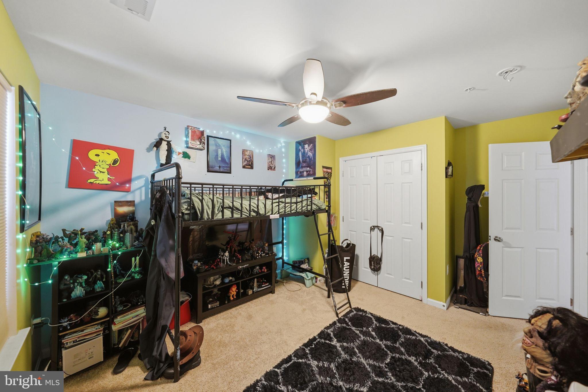 ELIZABETH HILLS PHASE 1 - Residential