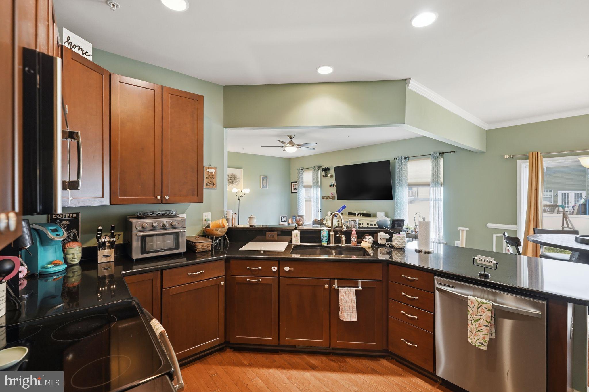 ELIZABETH HILLS PHASE 1 - Residential