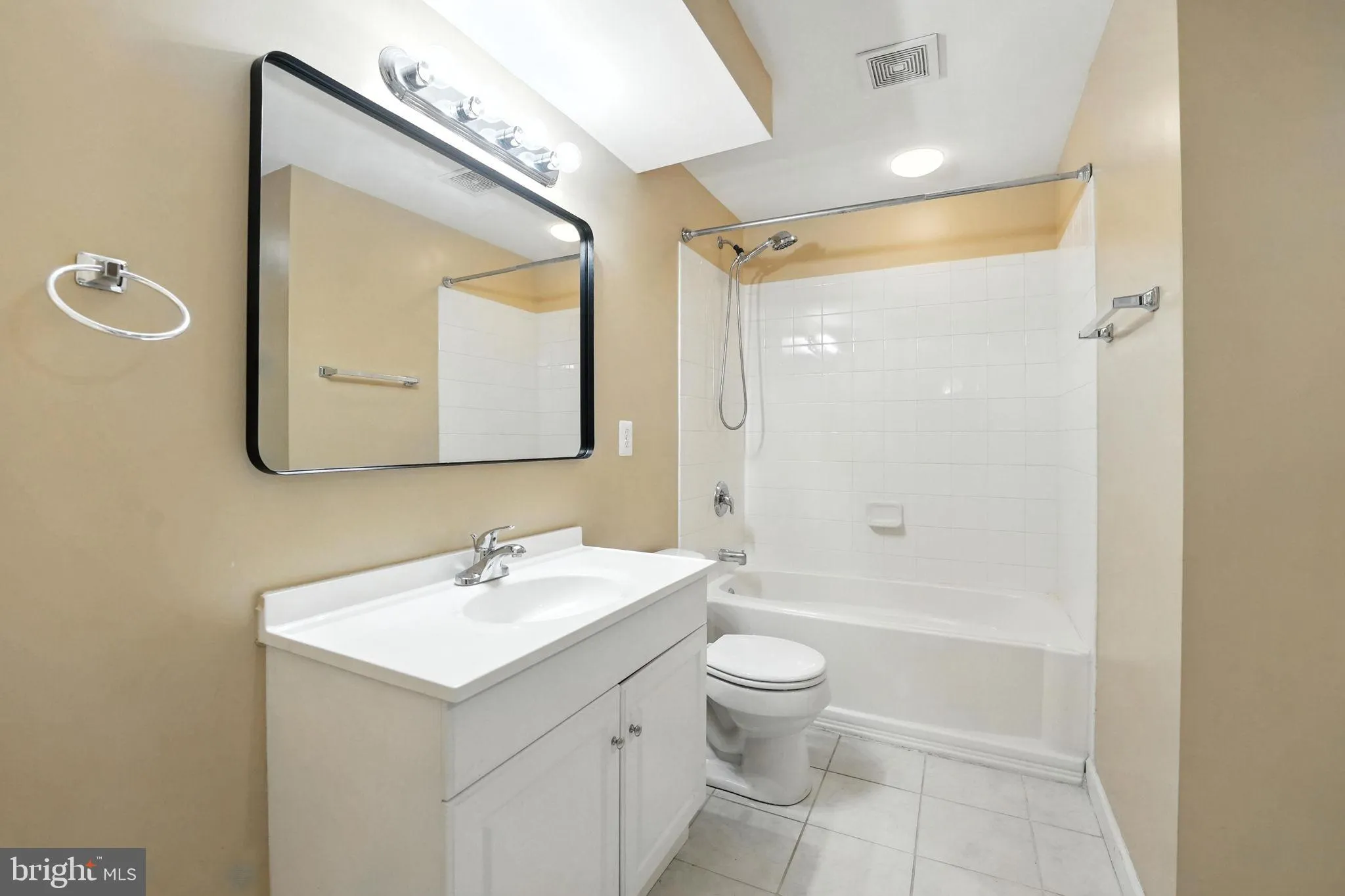 Fredericksburg, Virginia 22405, United States, 4 Bedrooms Bedrooms, ,4 BathroomsBathrooms,Residential,Coming Soon,163256