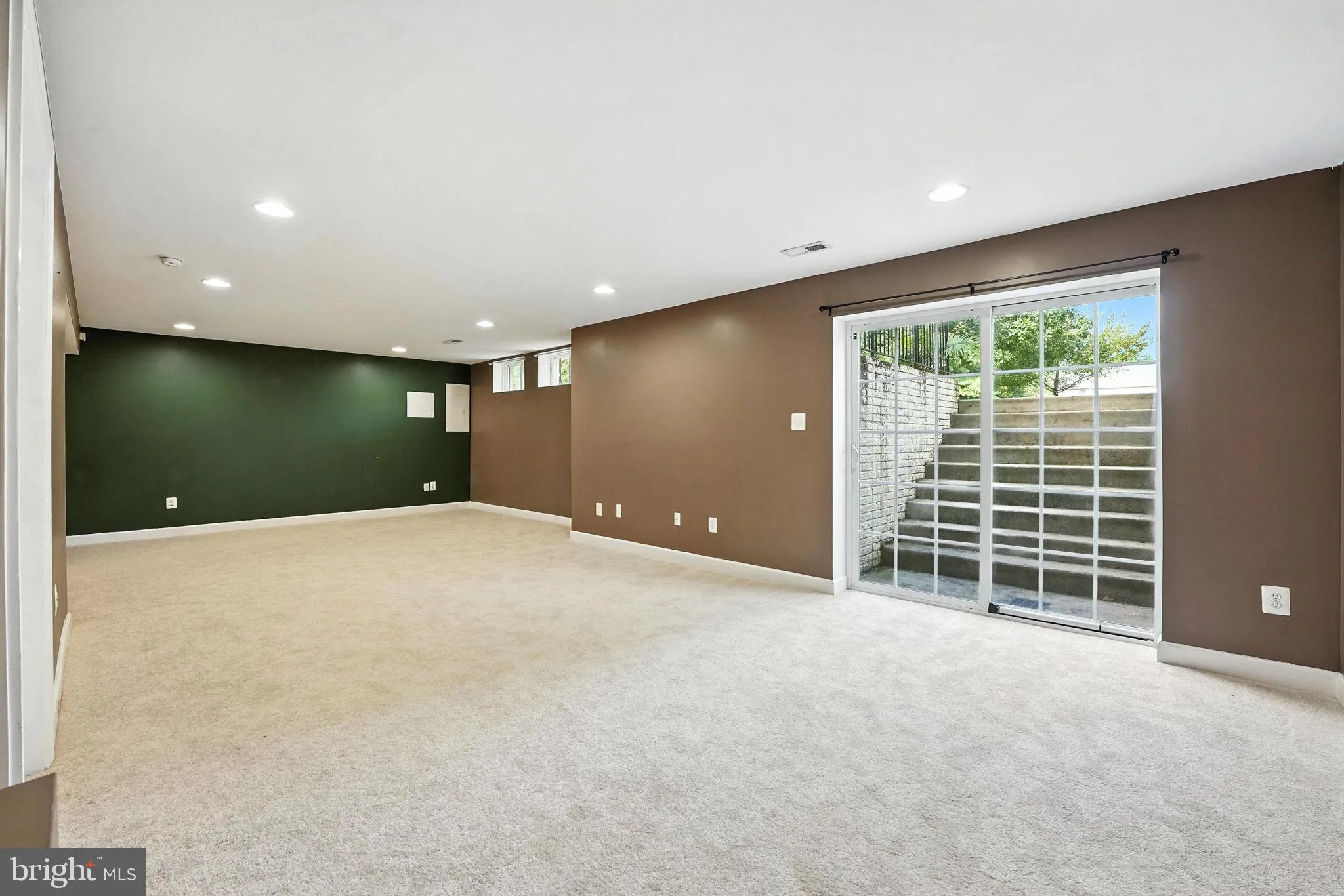 Fredericksburg, Virginia 22405, United States, 4 Bedrooms Bedrooms, ,4 BathroomsBathrooms,Residential,Coming Soon,163256