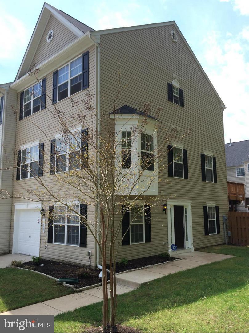 PORT AQUIA - Residential Lease