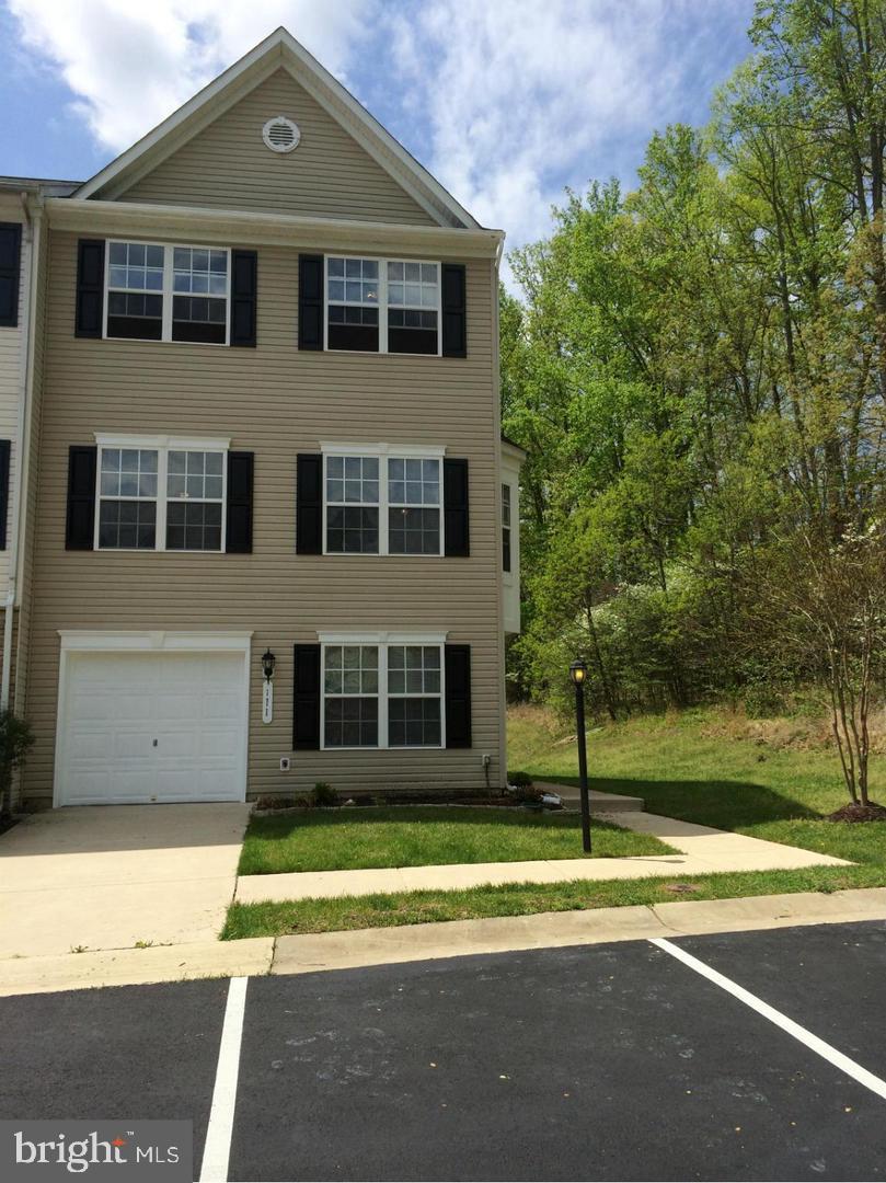 PORT AQUIA - Residential Lease