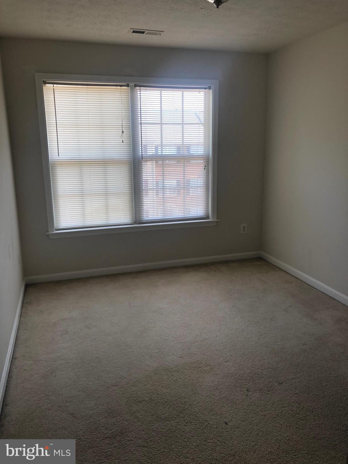 PORT AQUIA - Residential Lease