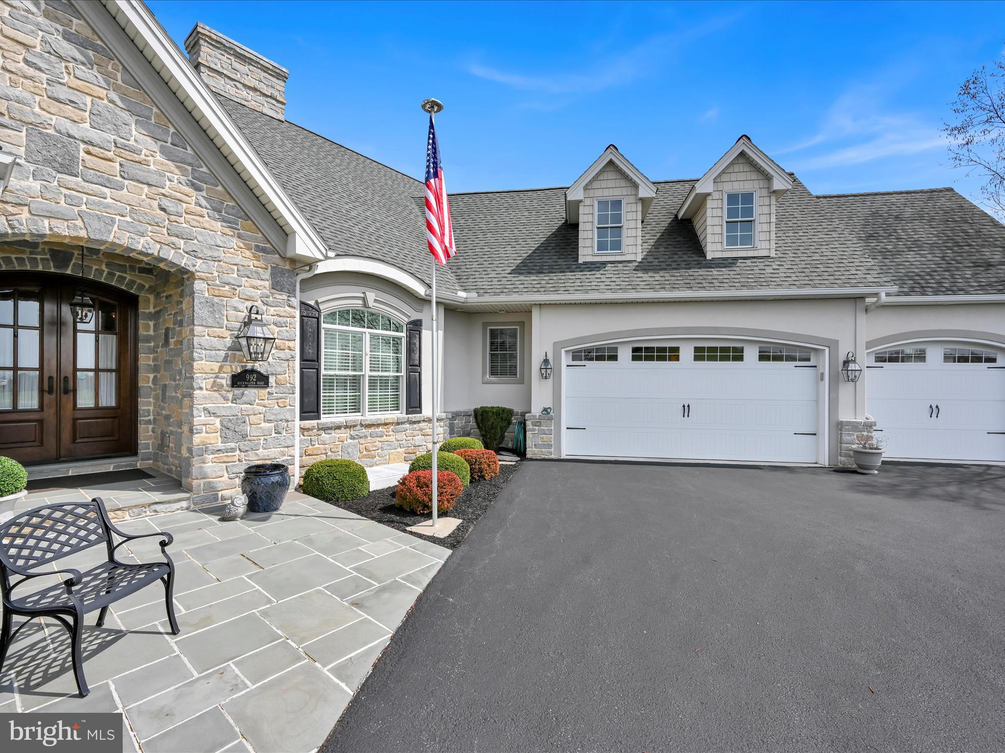 OLDE FIELD - Residential