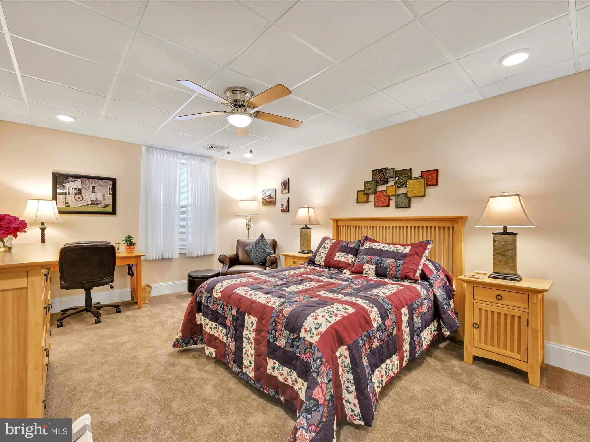 OLDE FIELD - Residential