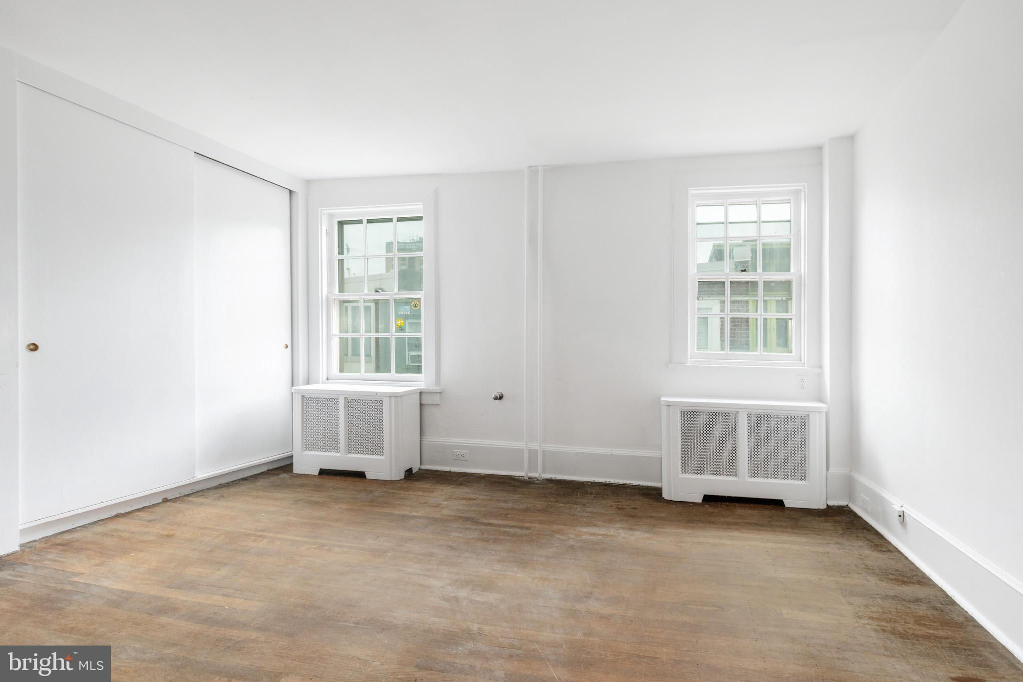 RITTENHOUSE SQUARE - Residential