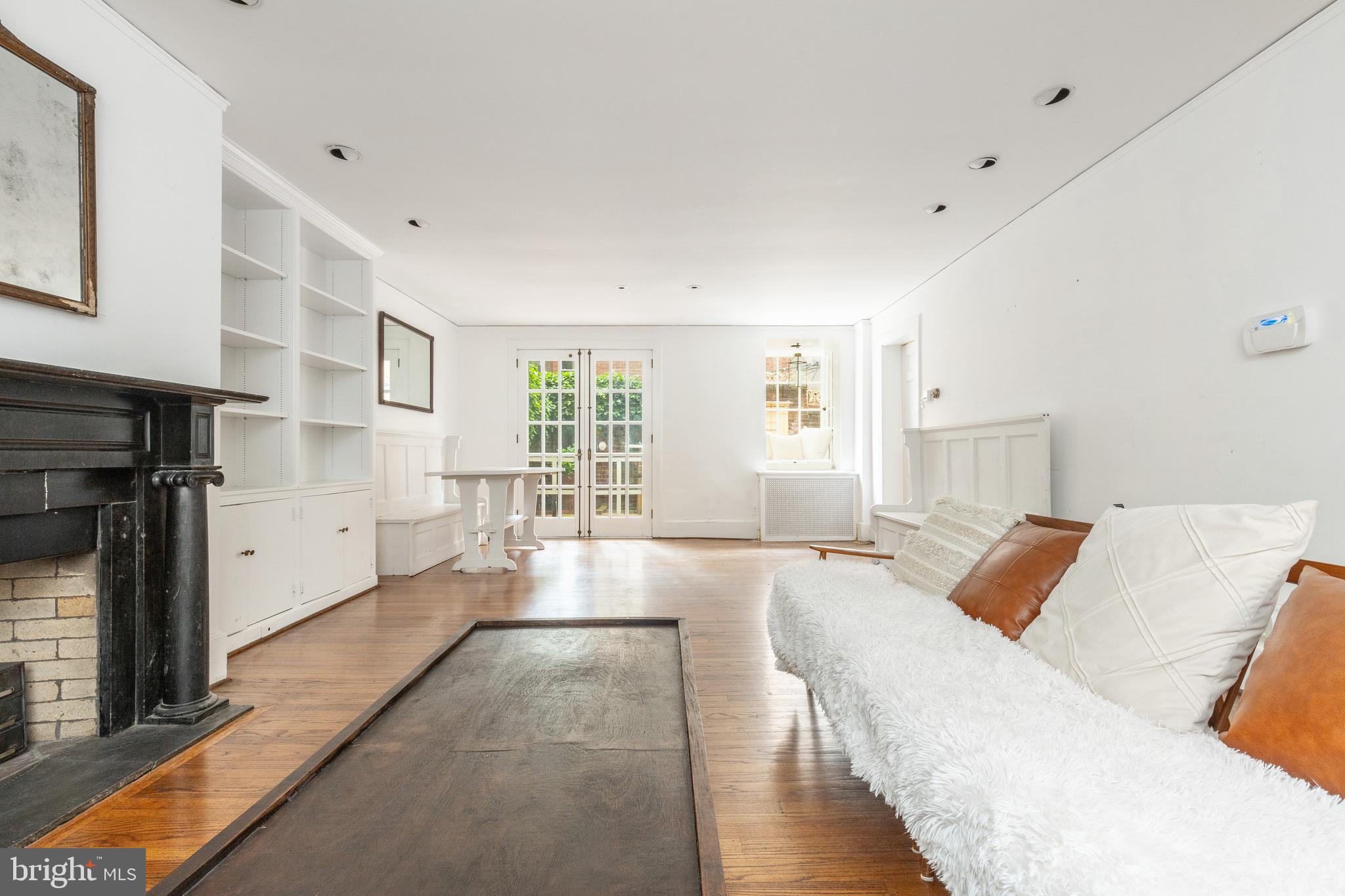 RITTENHOUSE SQUARE - Residential