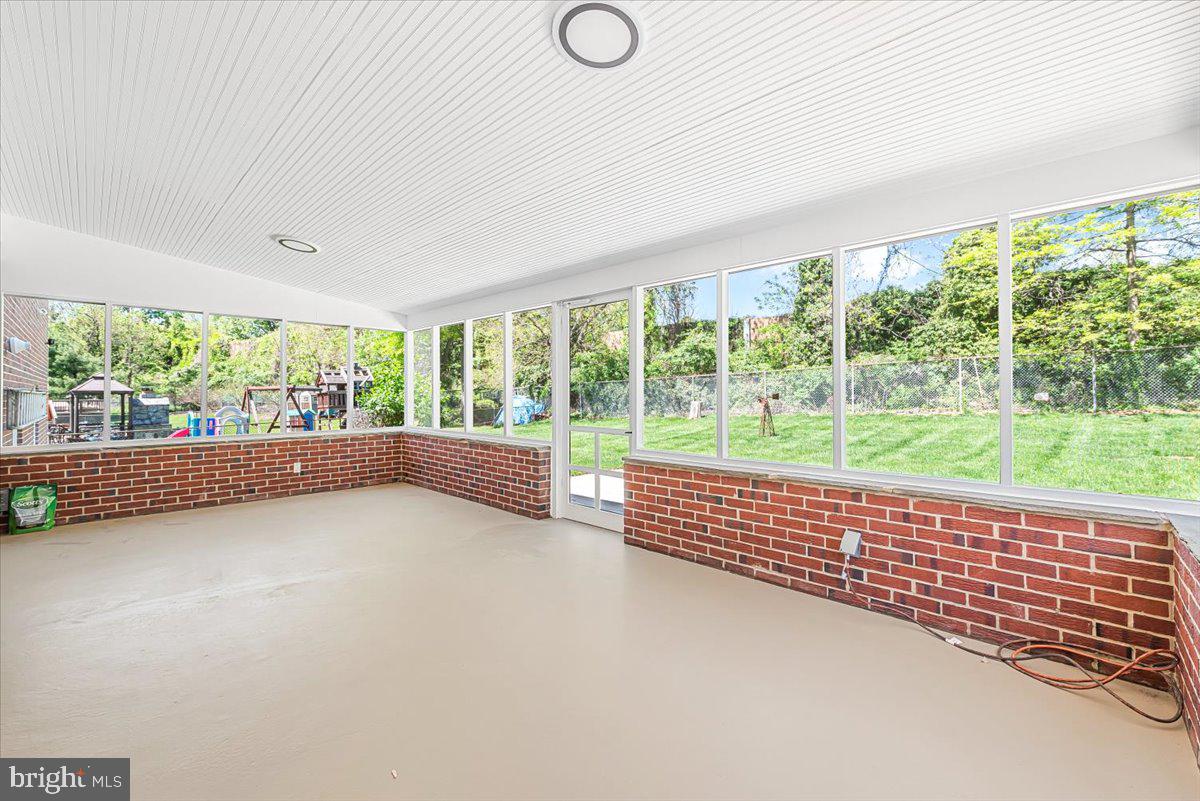 ASHBURTON - Residential Lease