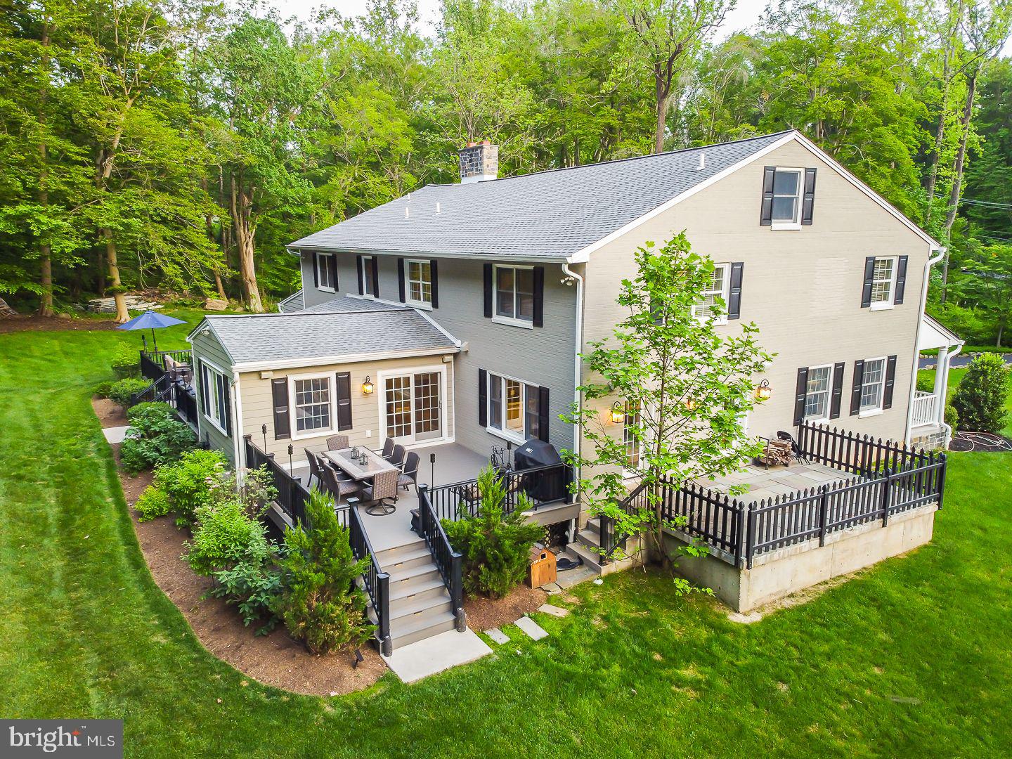 NEWTOWN SQ - Residential