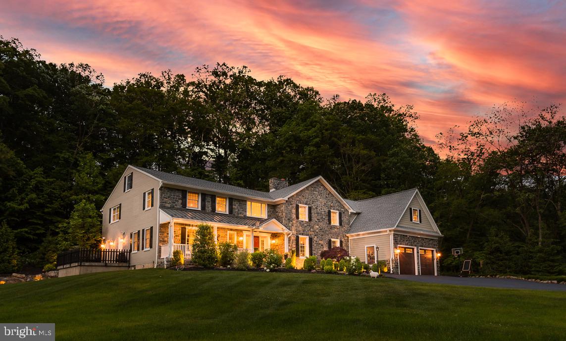 NEWTOWN SQ - Residential