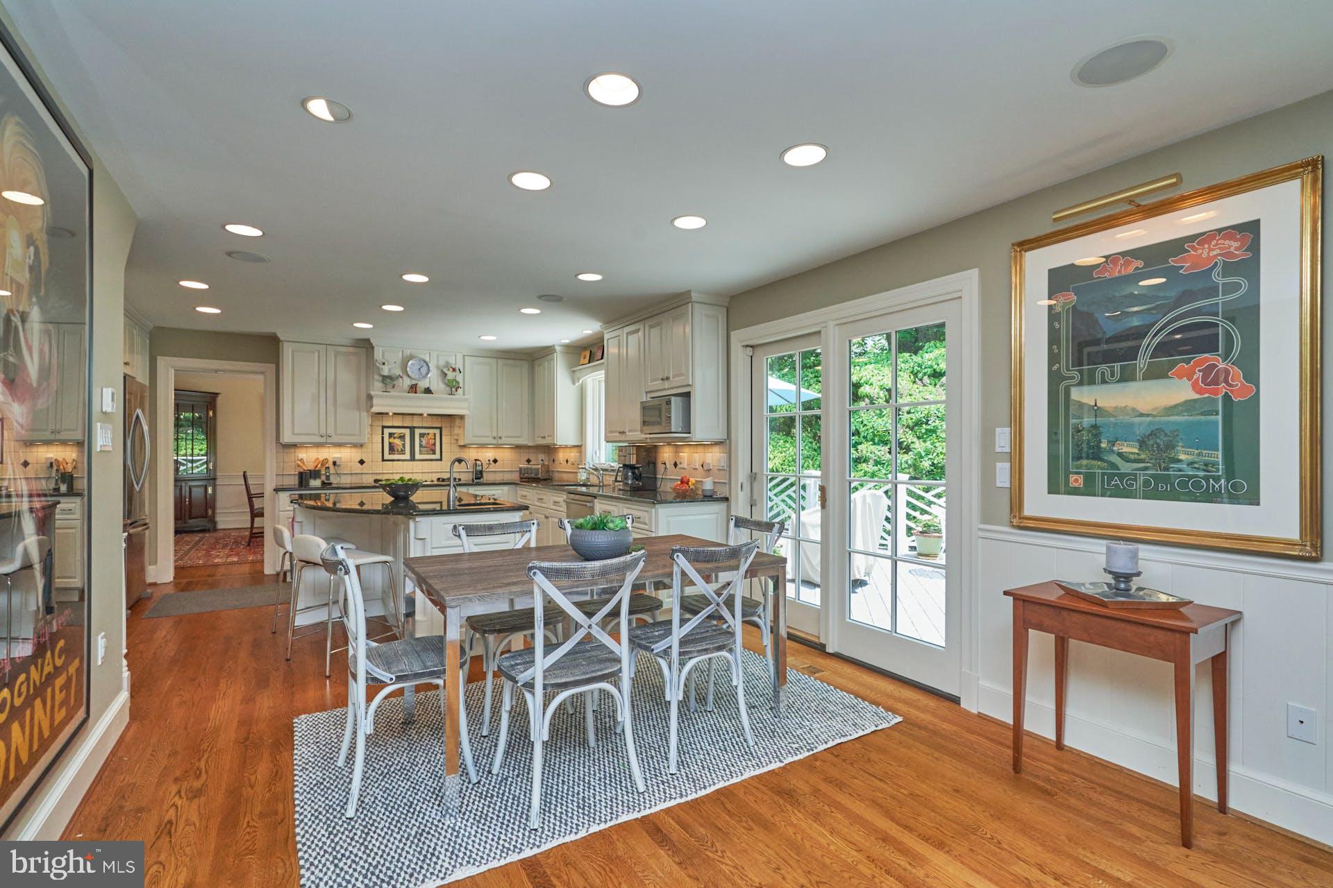 LYNWOOD - Residential