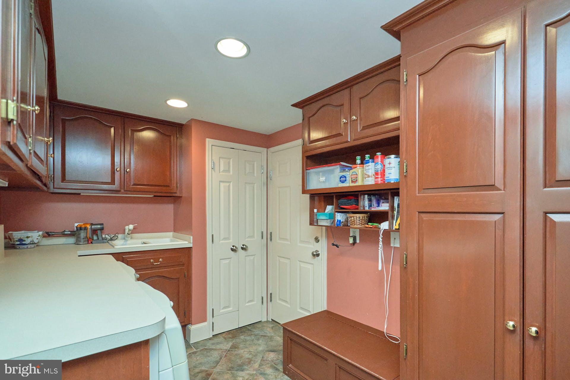 LYNWOOD - Residential