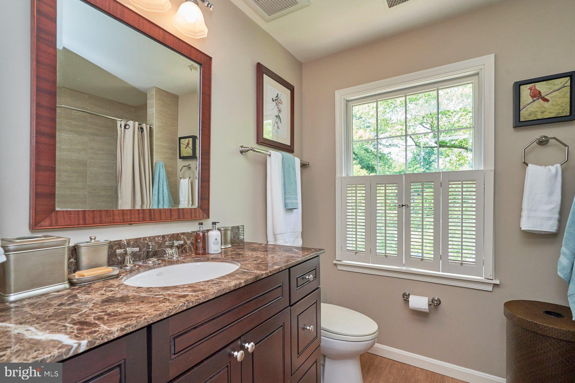 LYNWOOD - Residential