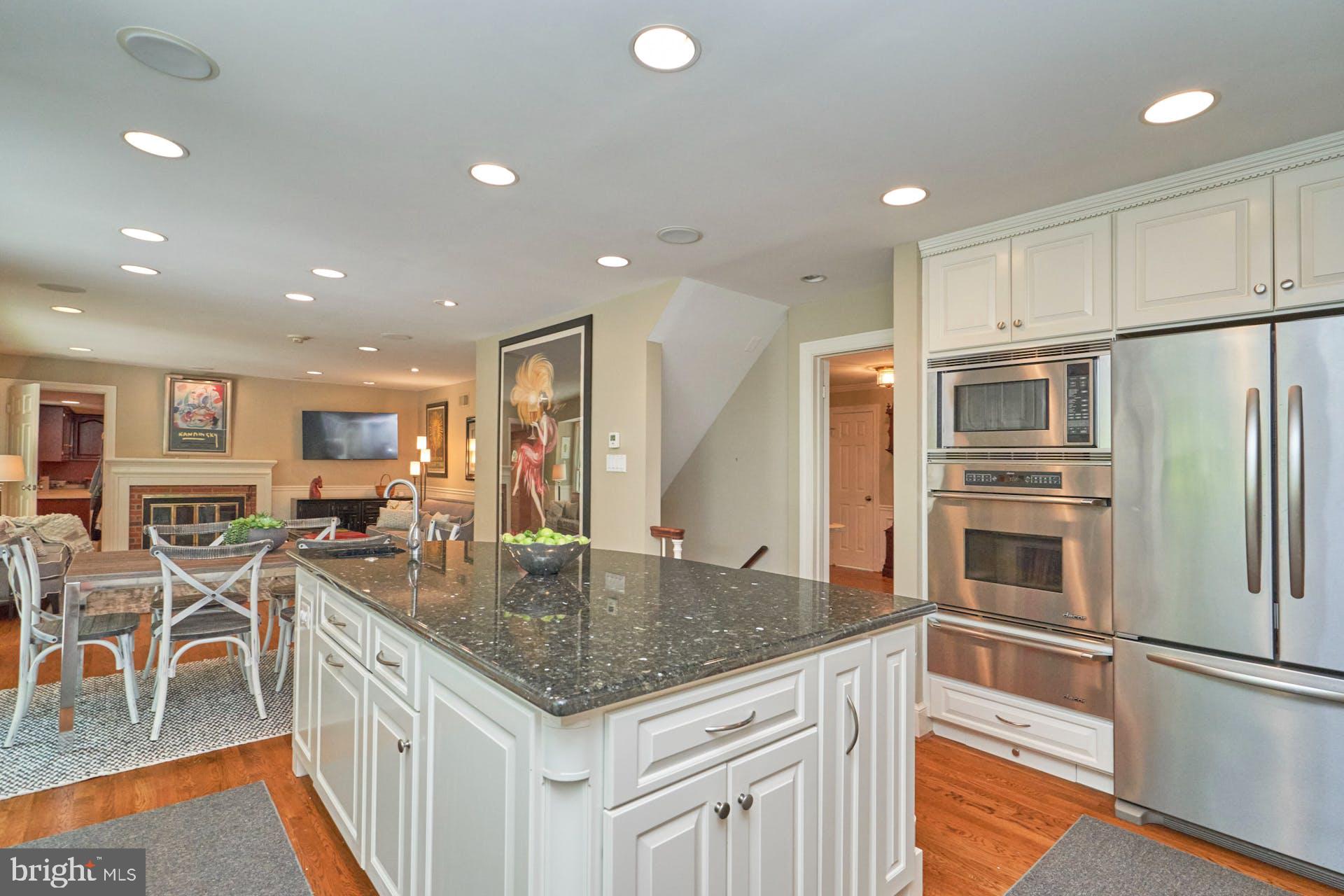 LYNWOOD - Residential