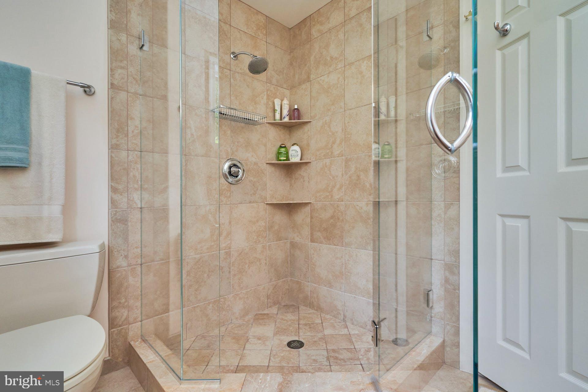 LYNWOOD - Residential