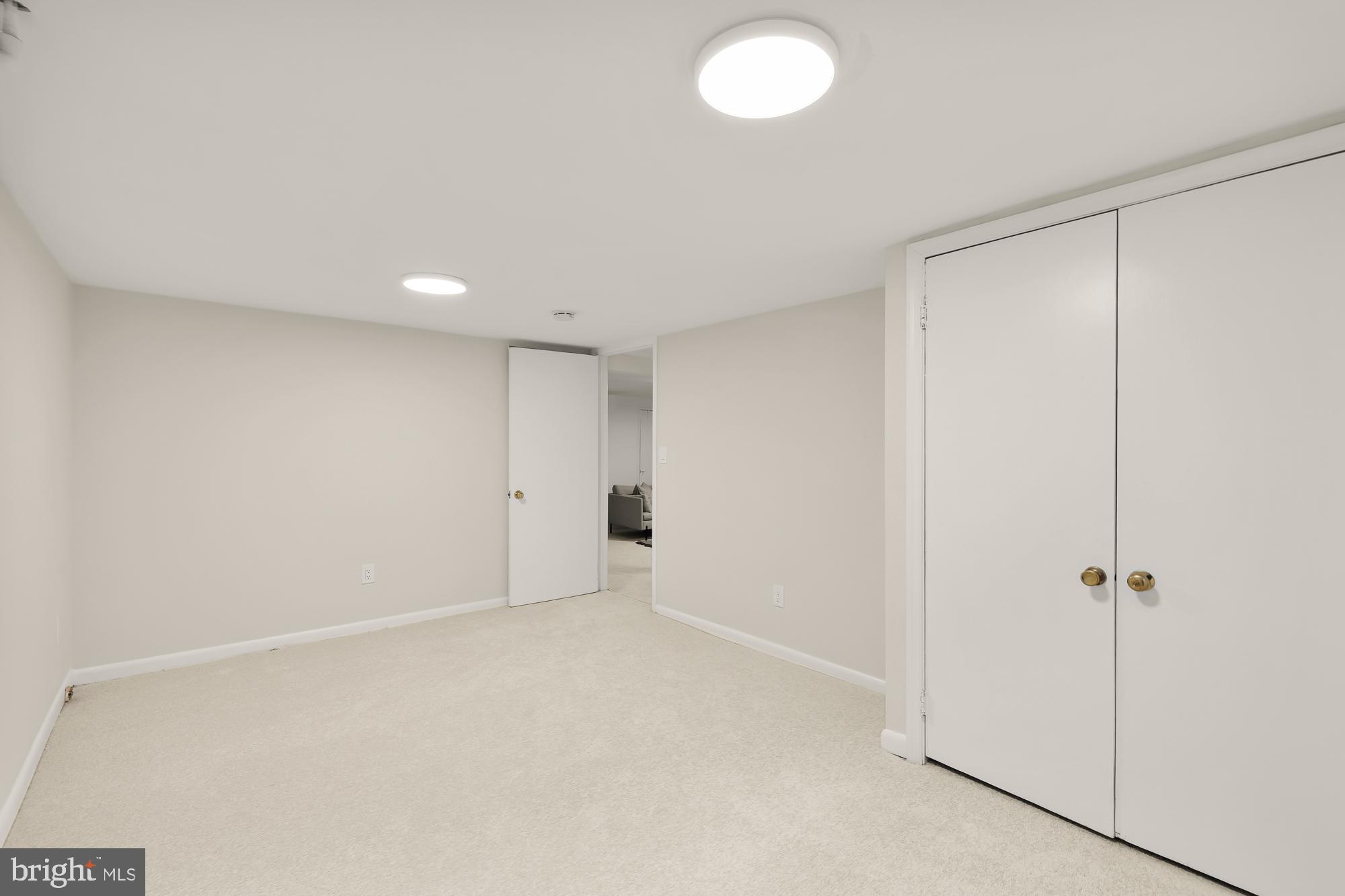 WESTBORO - Residential