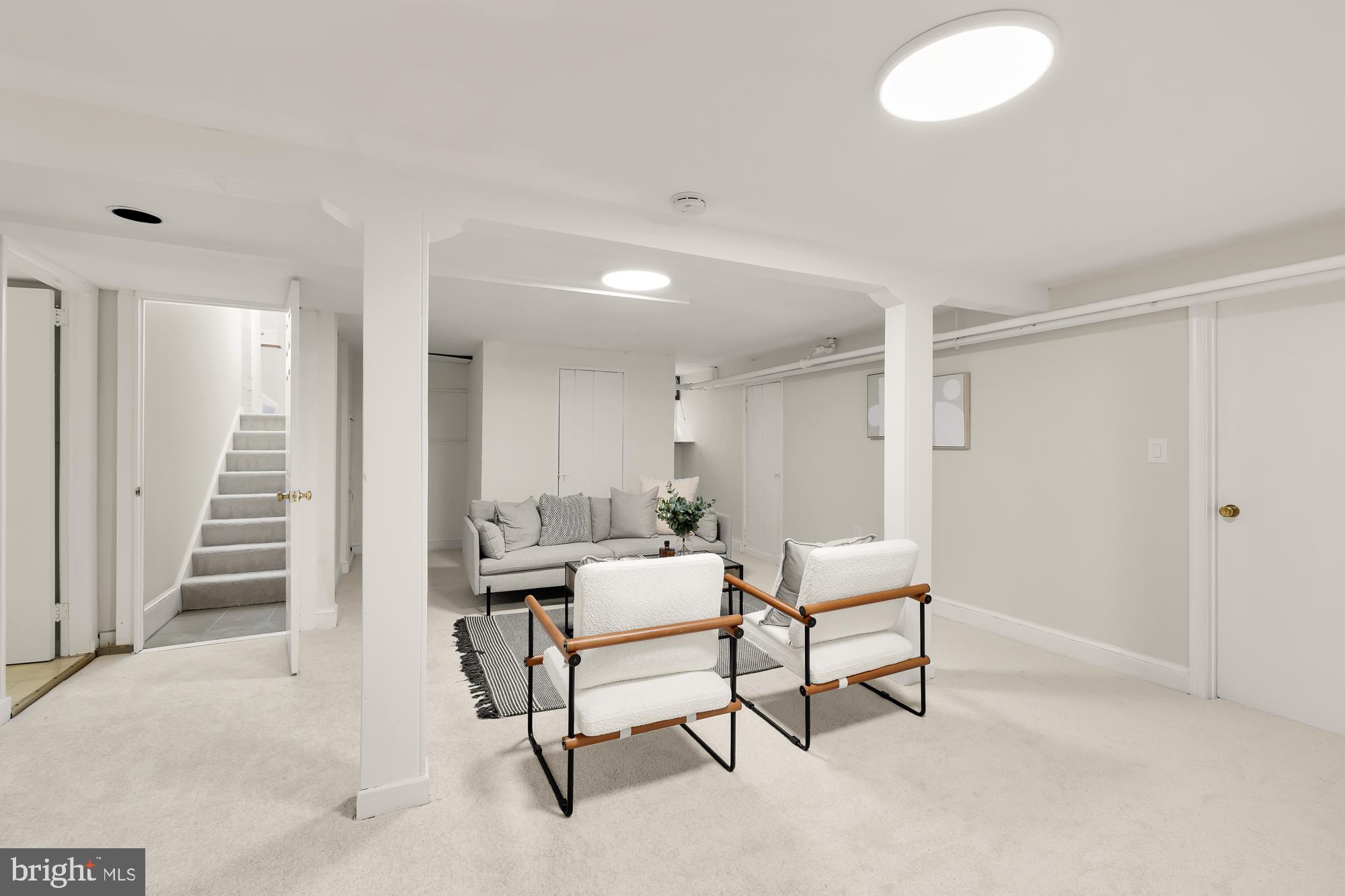 WESTBORO - Residential