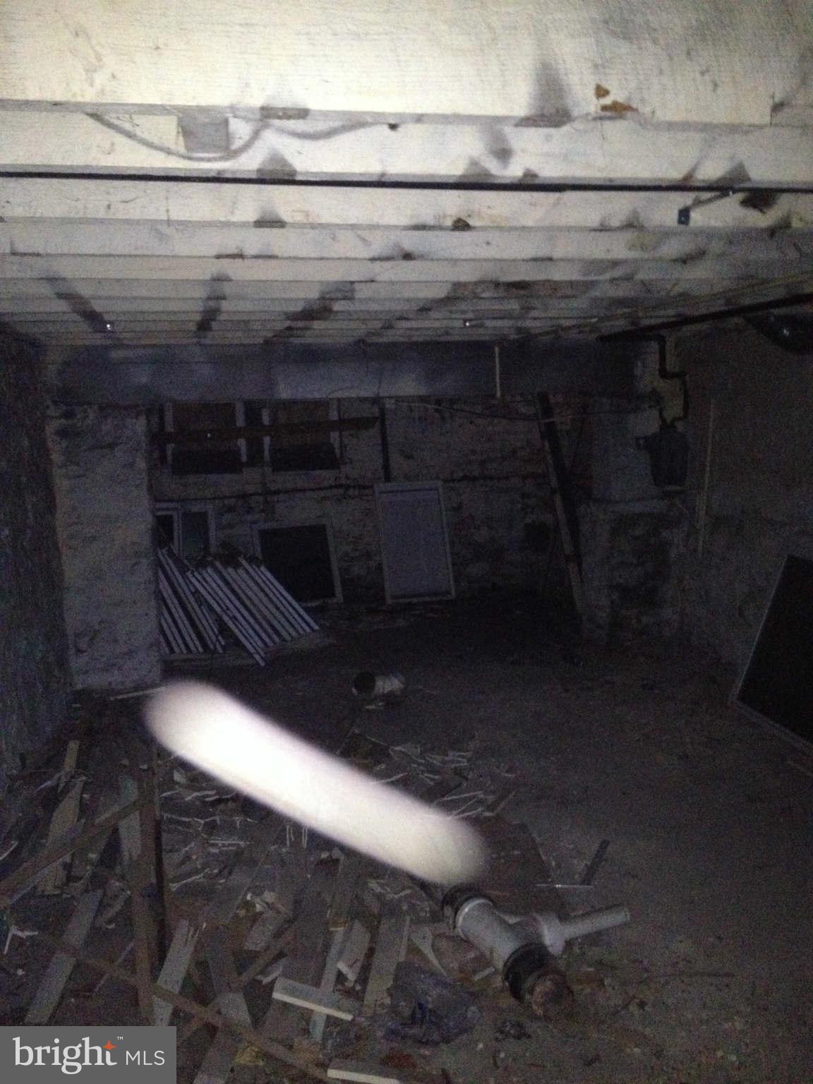 COLD SPRING NEWTOWN - Residential