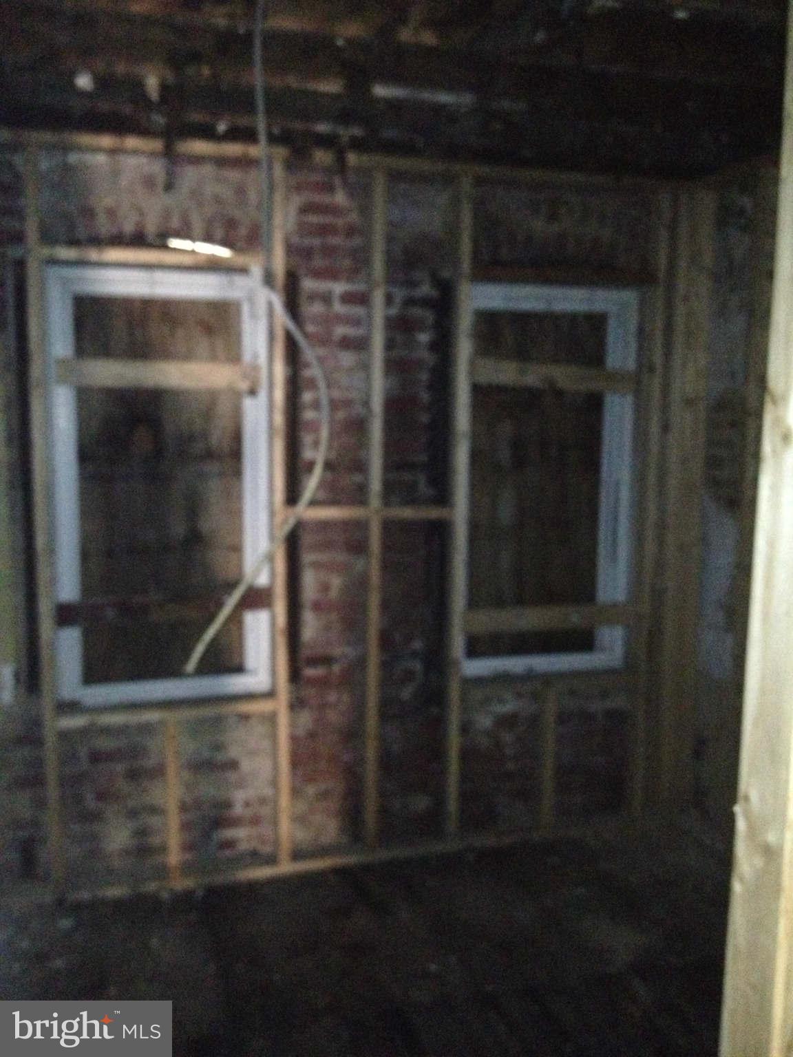 COLD SPRING NEWTOWN - Residential