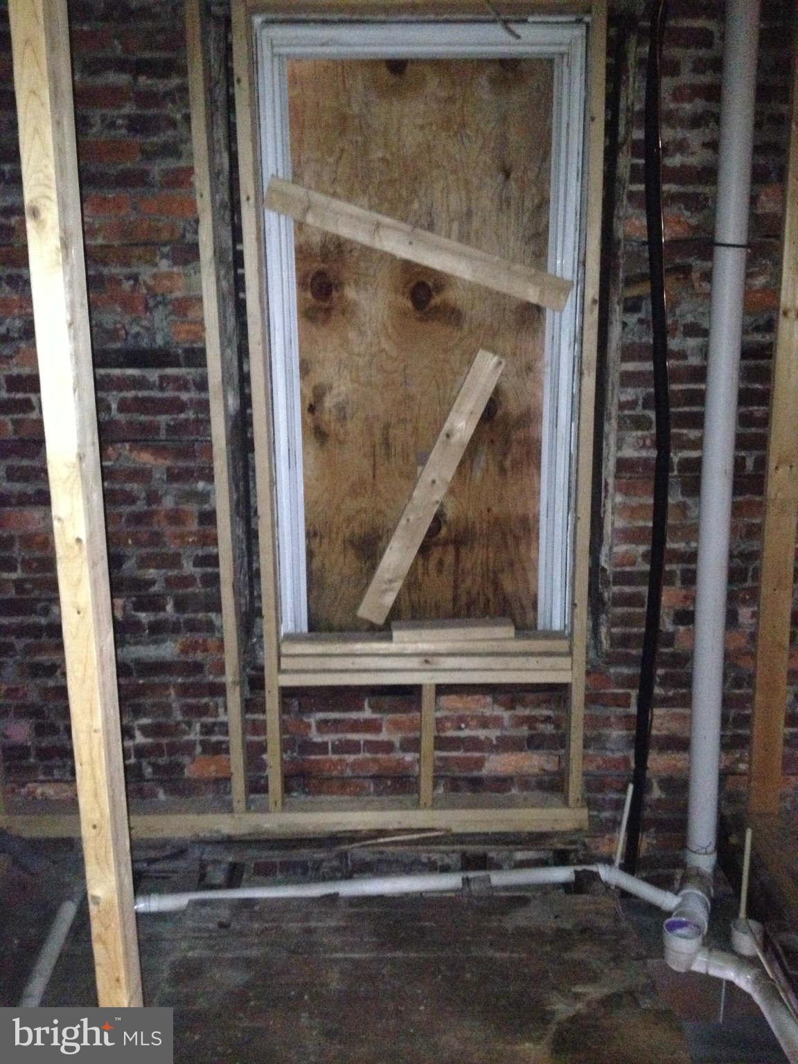 COLD SPRING NEWTOWN - Residential