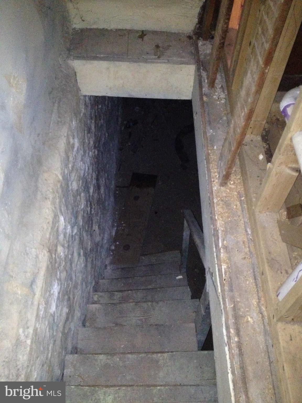 COLD SPRING NEWTOWN - Residential