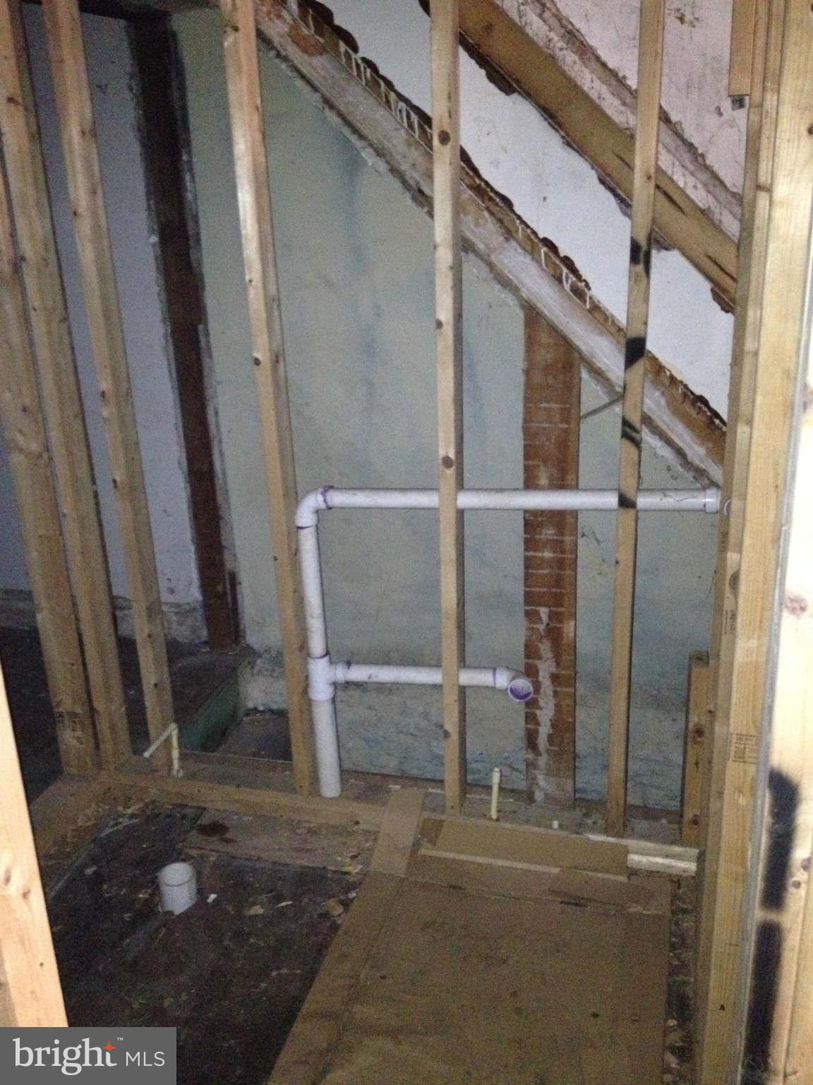 COLD SPRING NEWTOWN - Residential