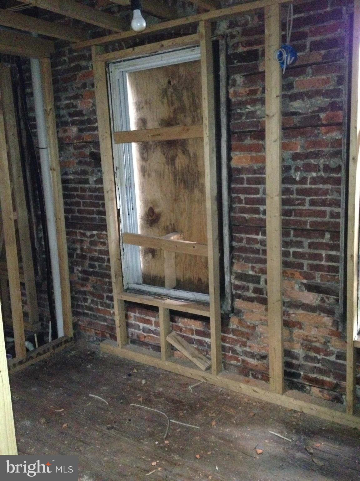 COLD SPRING NEWTOWN - Residential