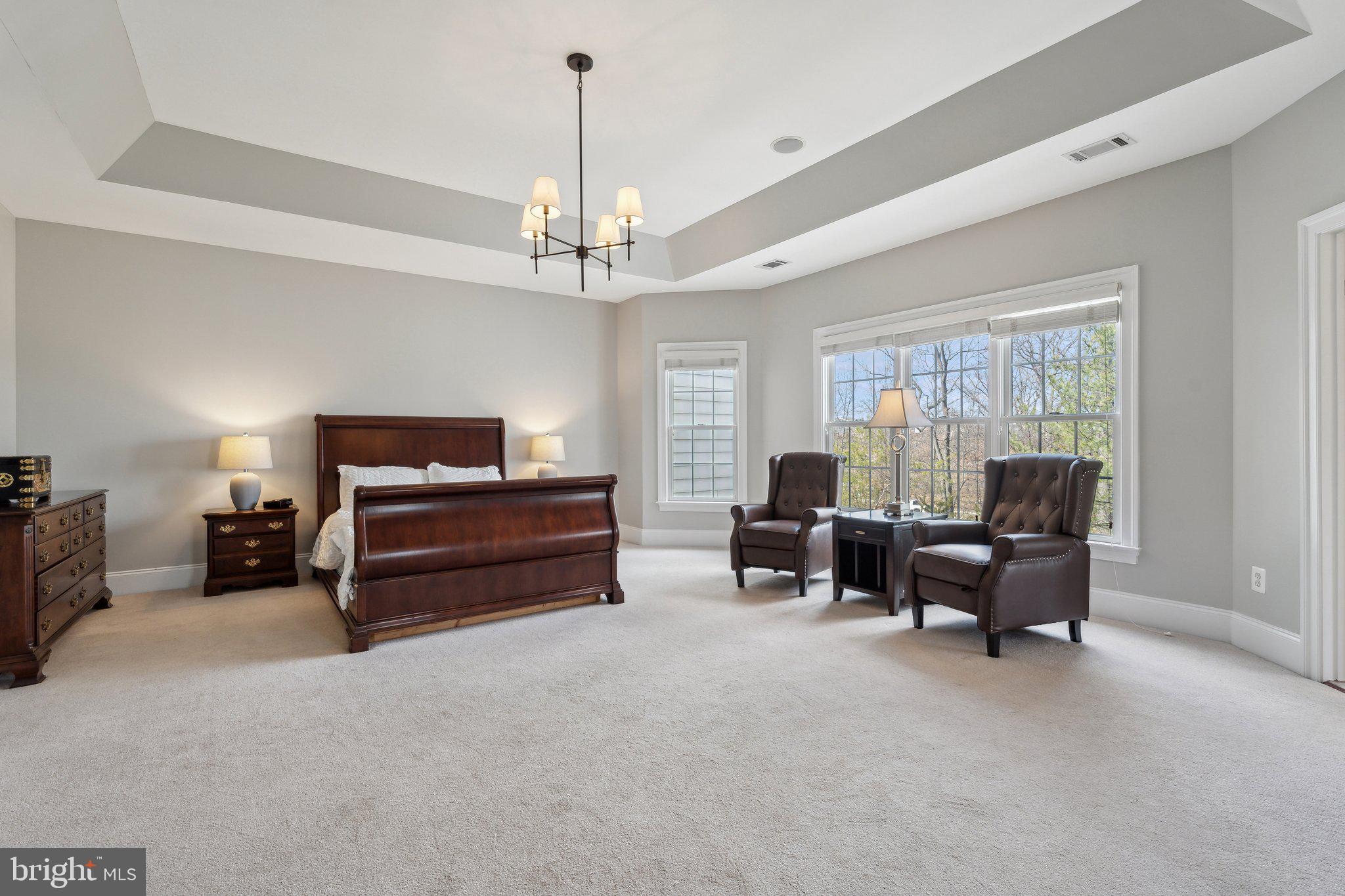 LANSDOWNE ON THE POTOMAC - Residential