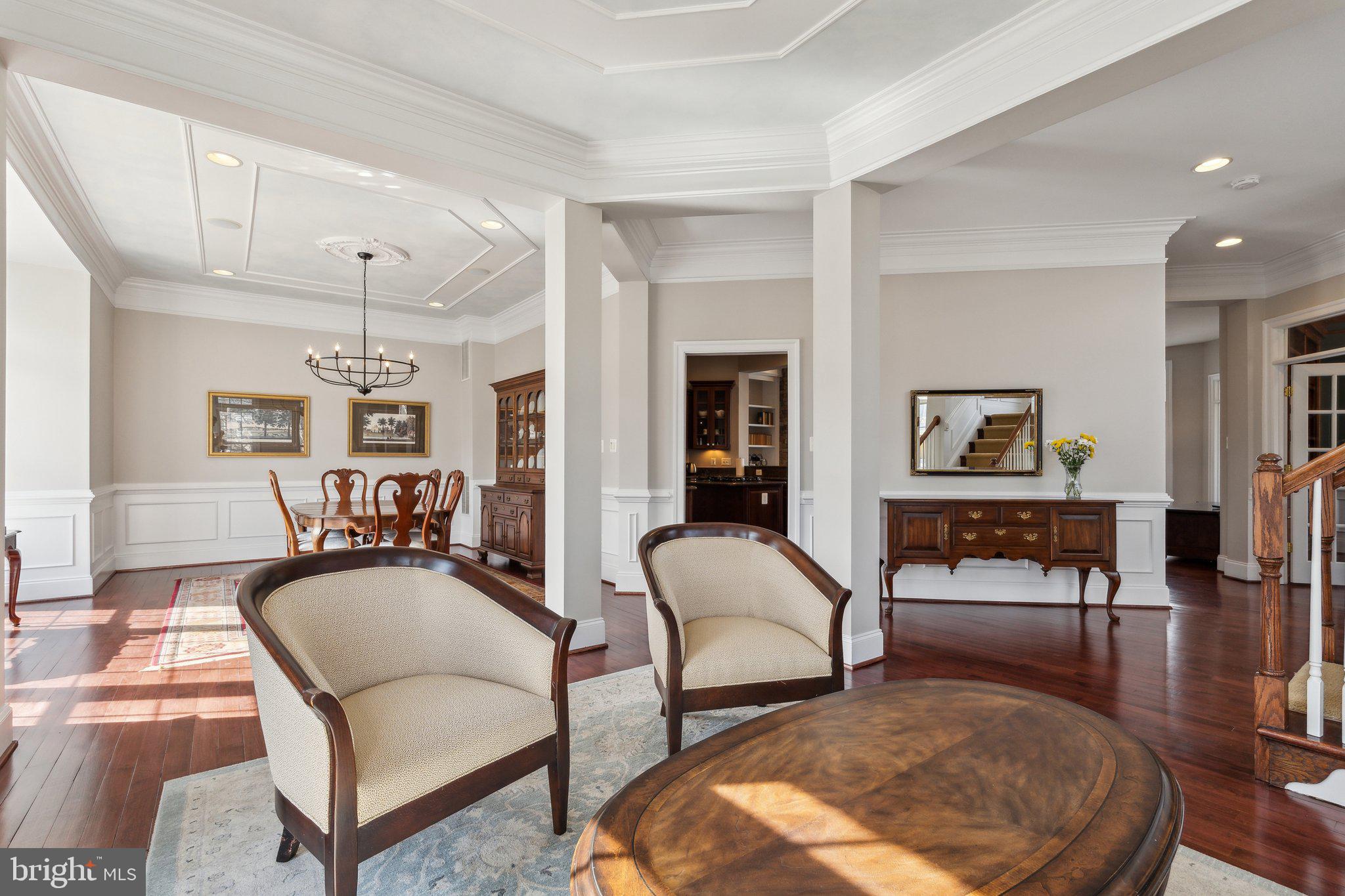 LANSDOWNE ON THE POTOMAC - Residential