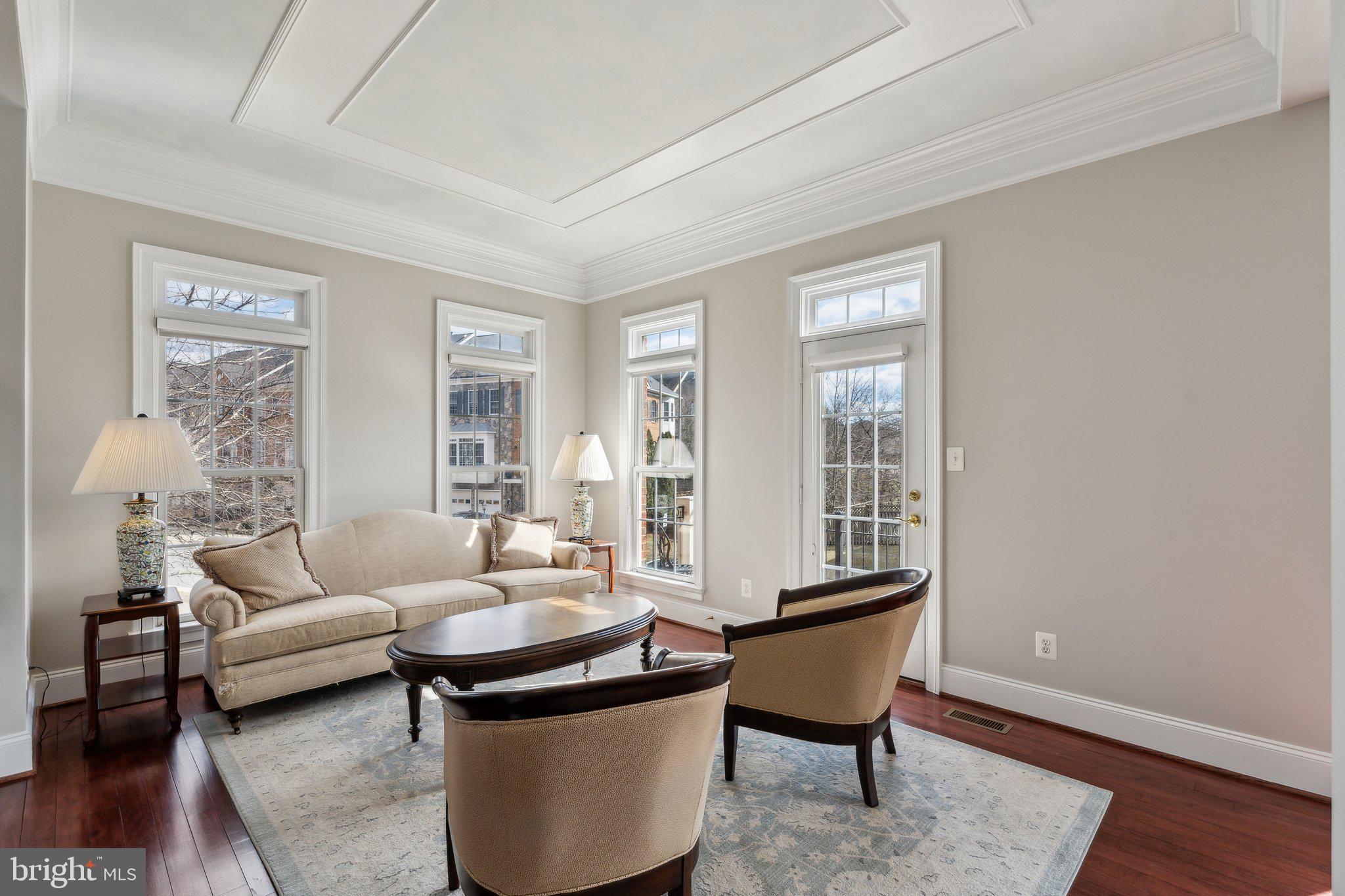 LANSDOWNE ON THE POTOMAC - Residential