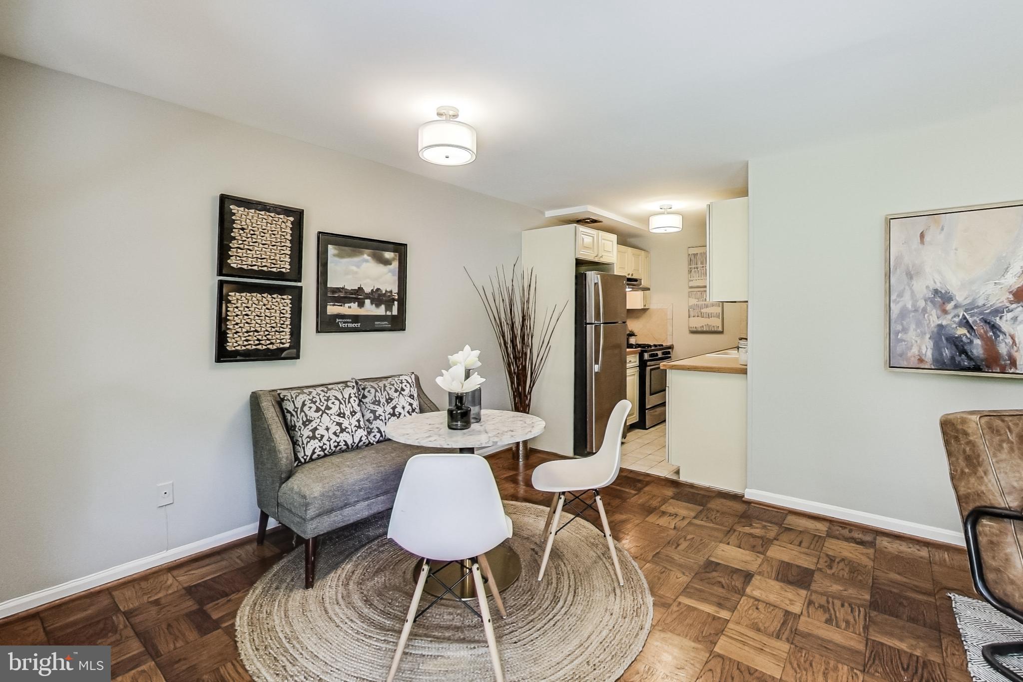 WOODSIDE VILLAGE - Residential