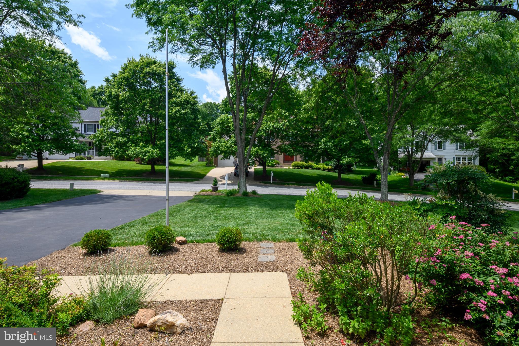 10604 SOURWOOD COURT