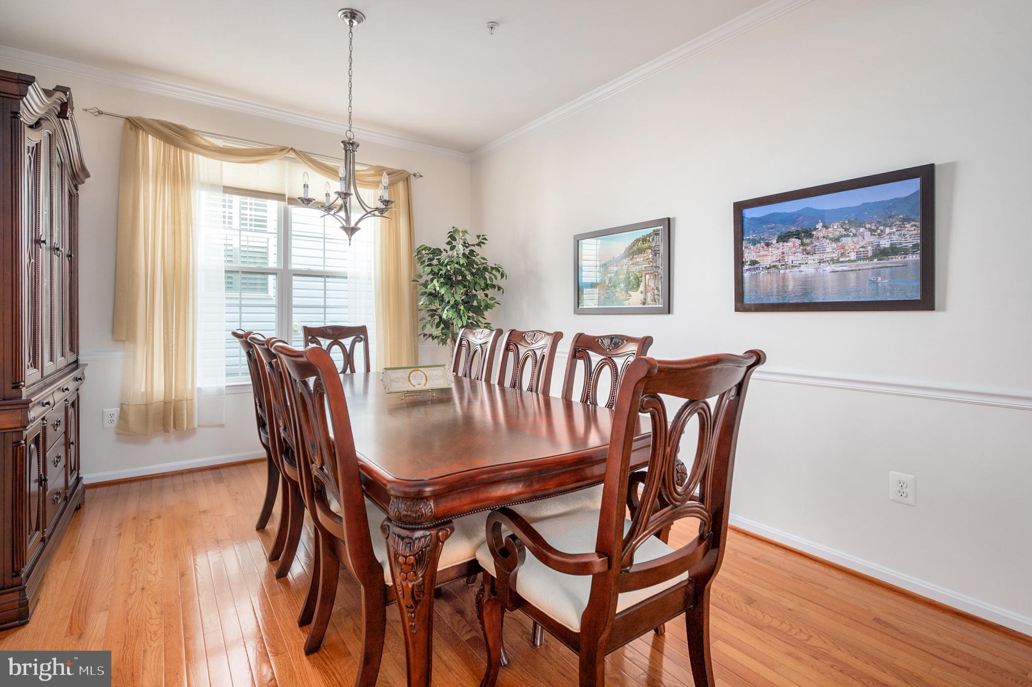 EAGLES POINTE - Residential