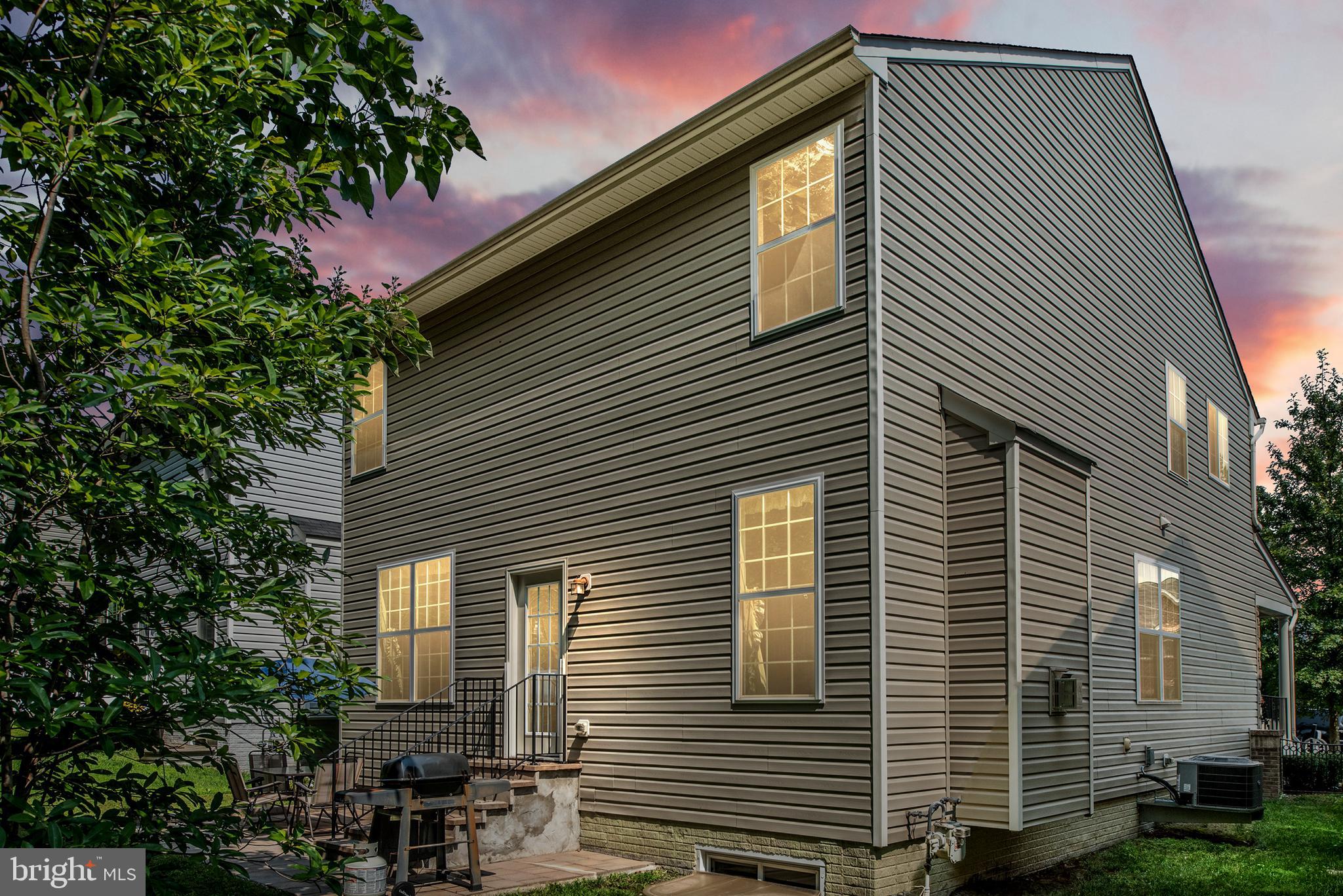 EAGLES POINTE - Residential