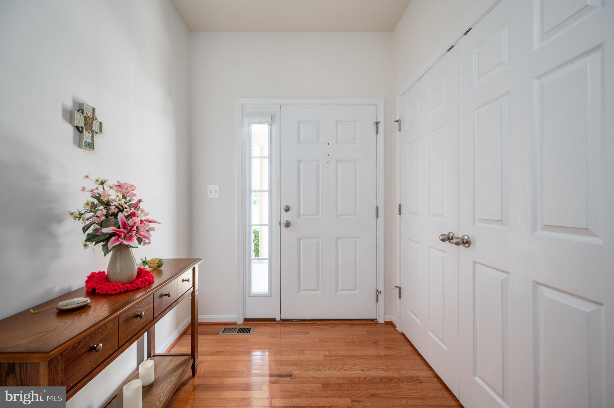 EAGLES POINTE - Residential