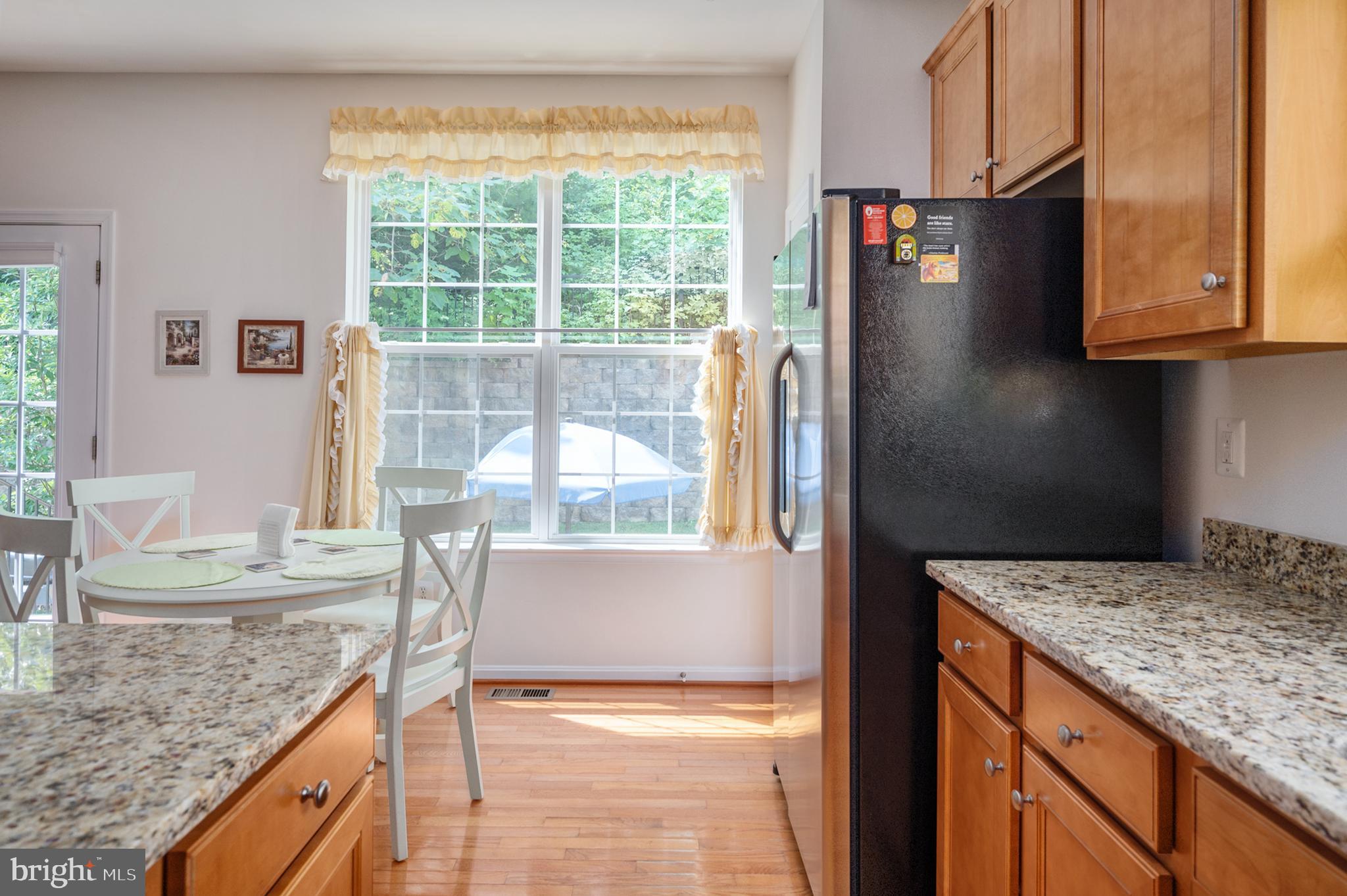 EAGLES POINTE - Residential