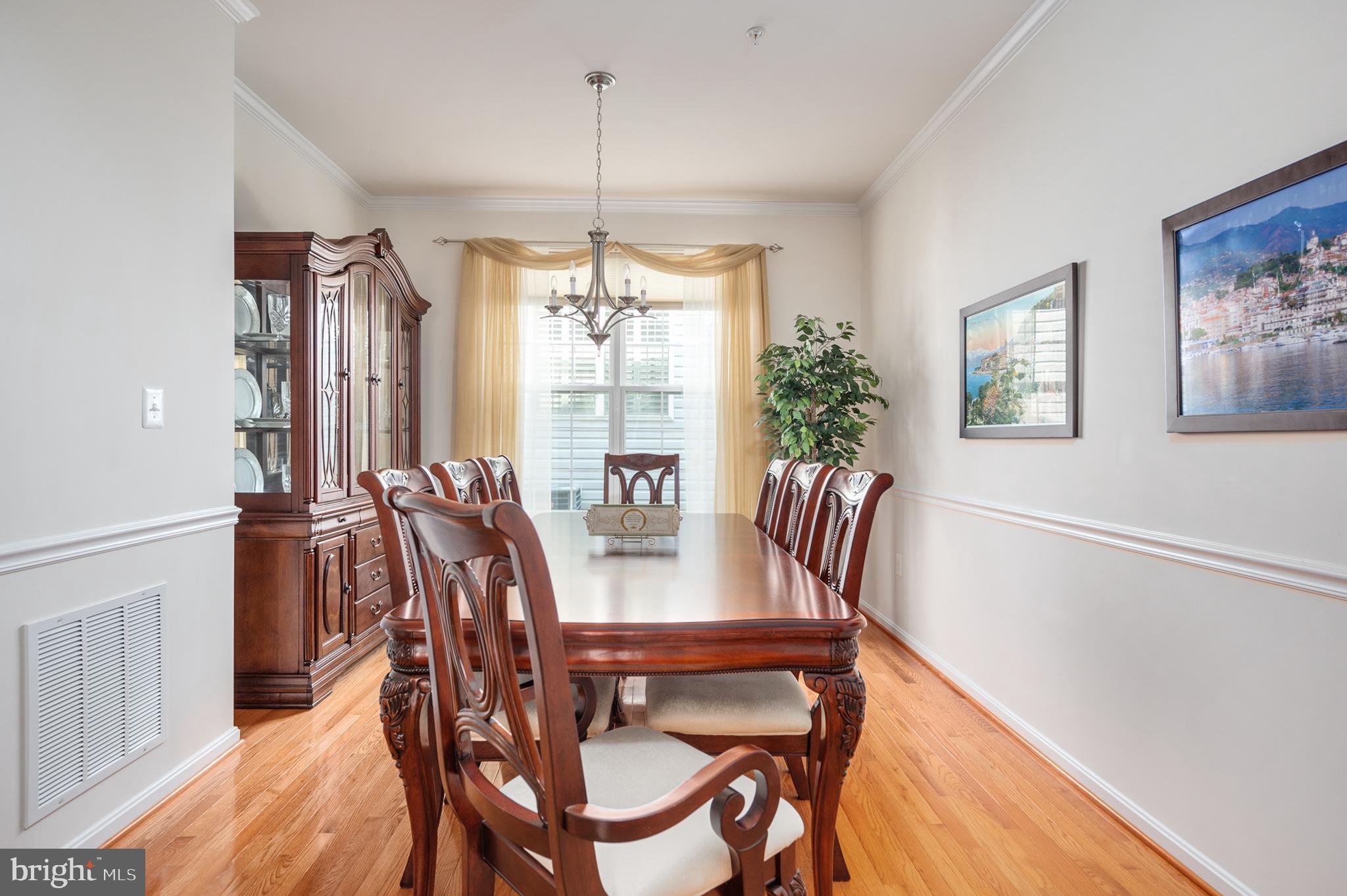 EAGLES POINTE - Residential