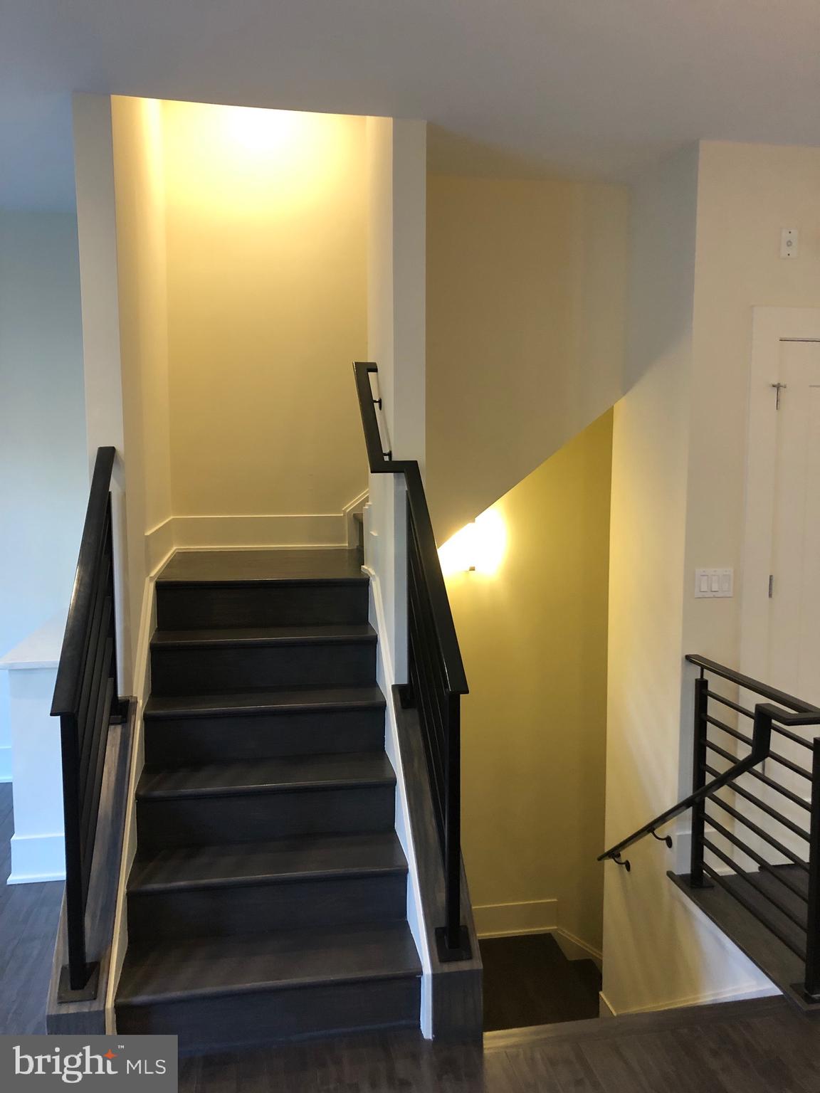 LITTLE FALLS PLACE - Residential Lease