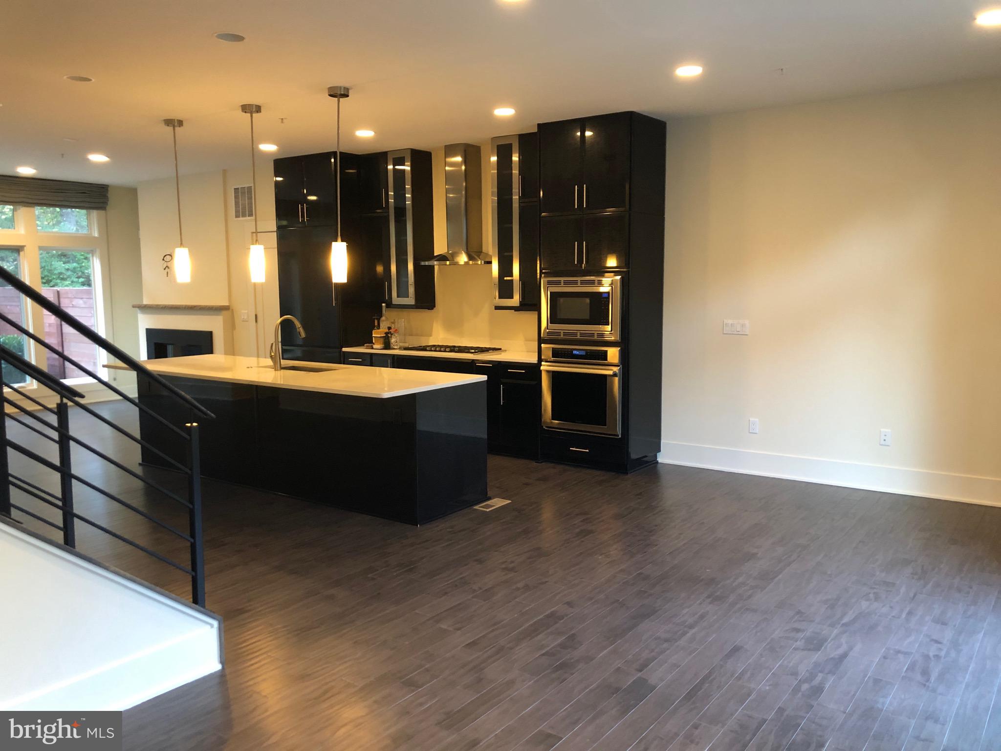 LITTLE FALLS PLACE - Residential Lease