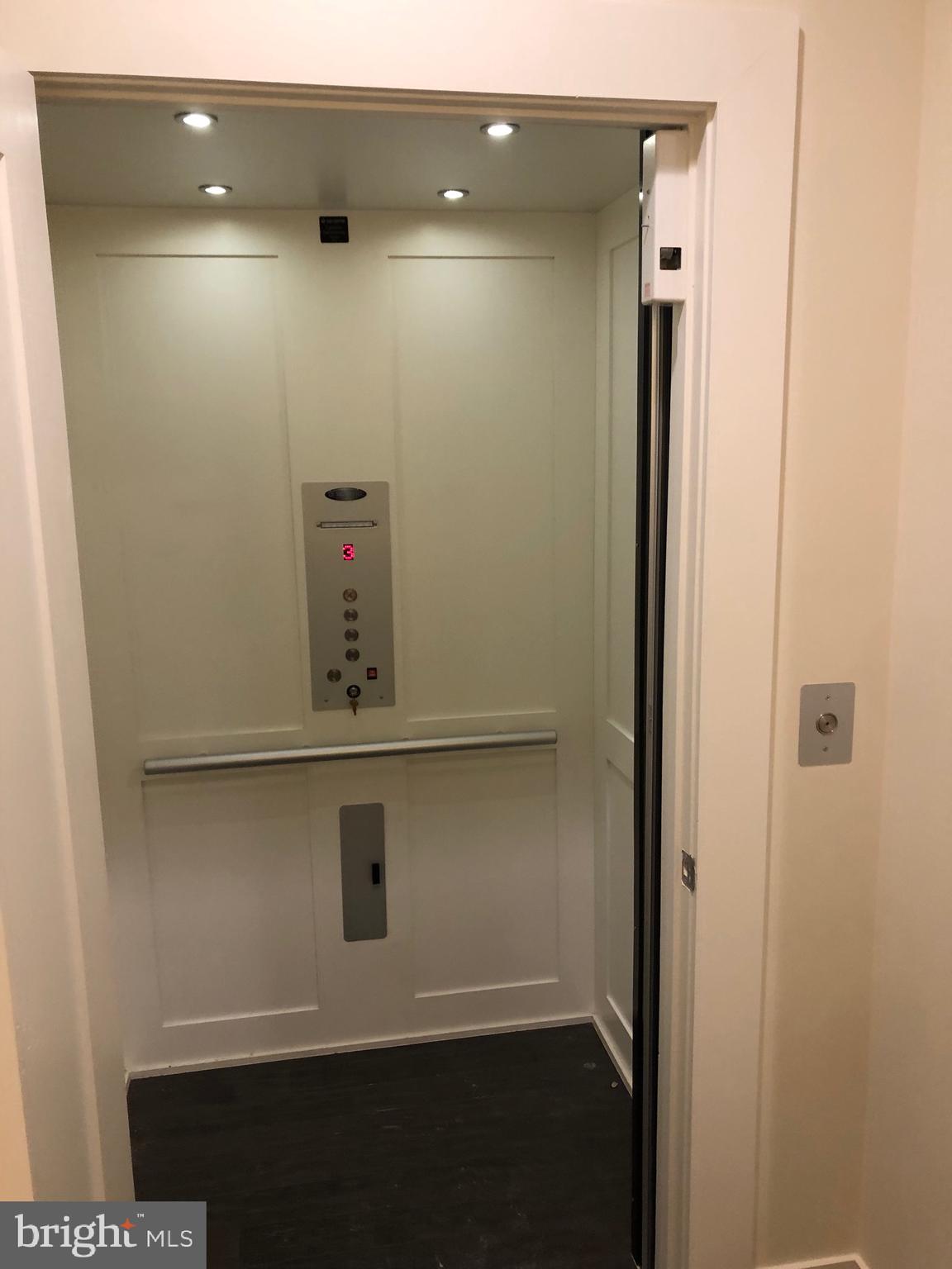 LITTLE FALLS PLACE - Residential Lease