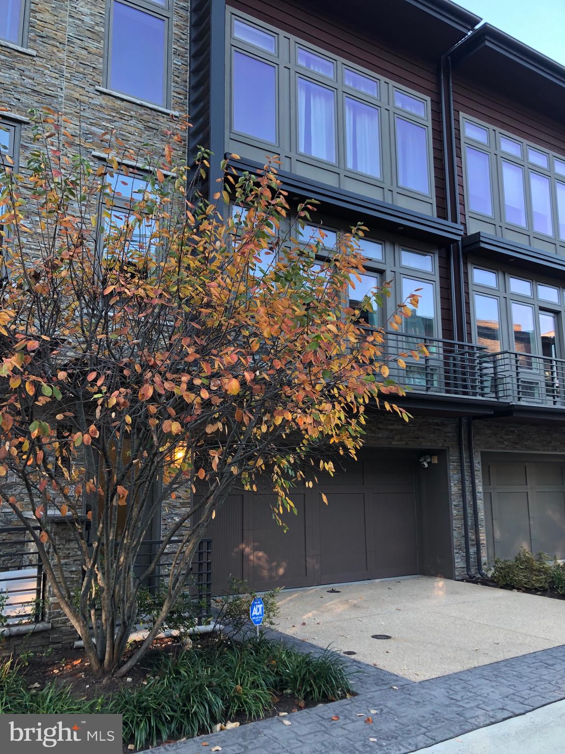 LITTLE FALLS PLACE - Residential Lease